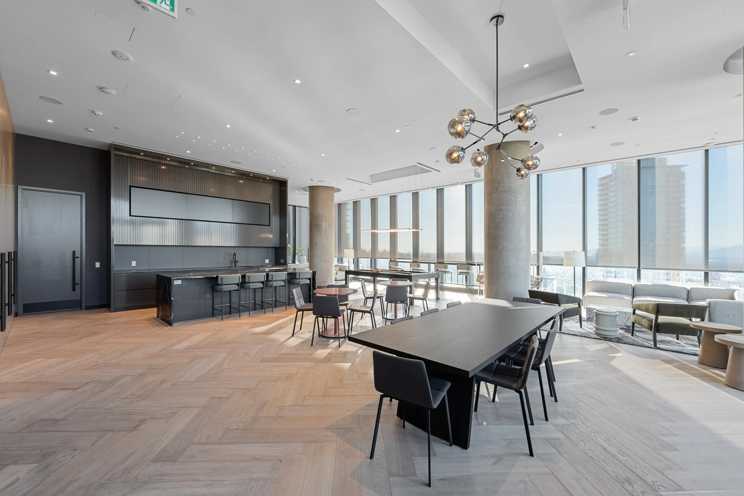 3104 5987 Wilson Avenue