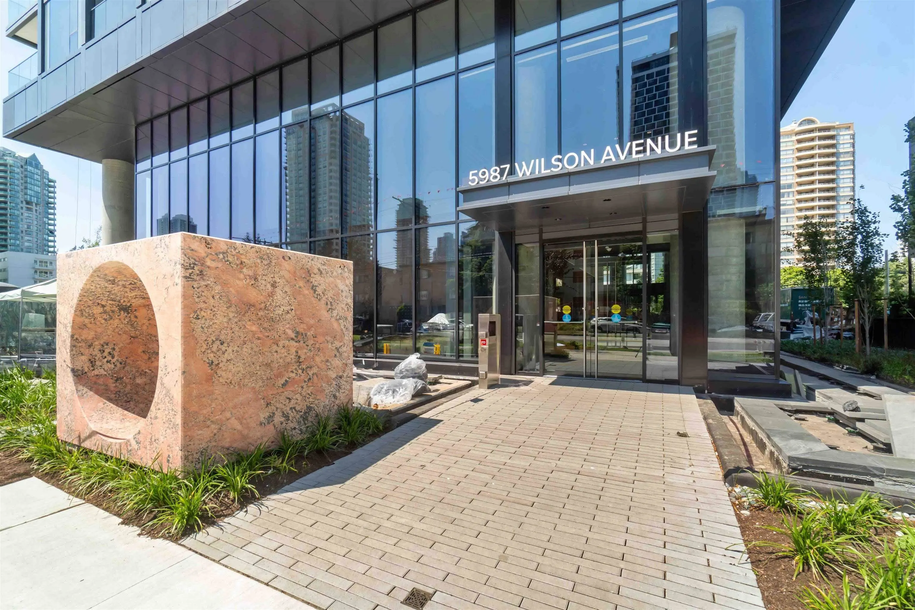 3104 5987 Wilson Avenue