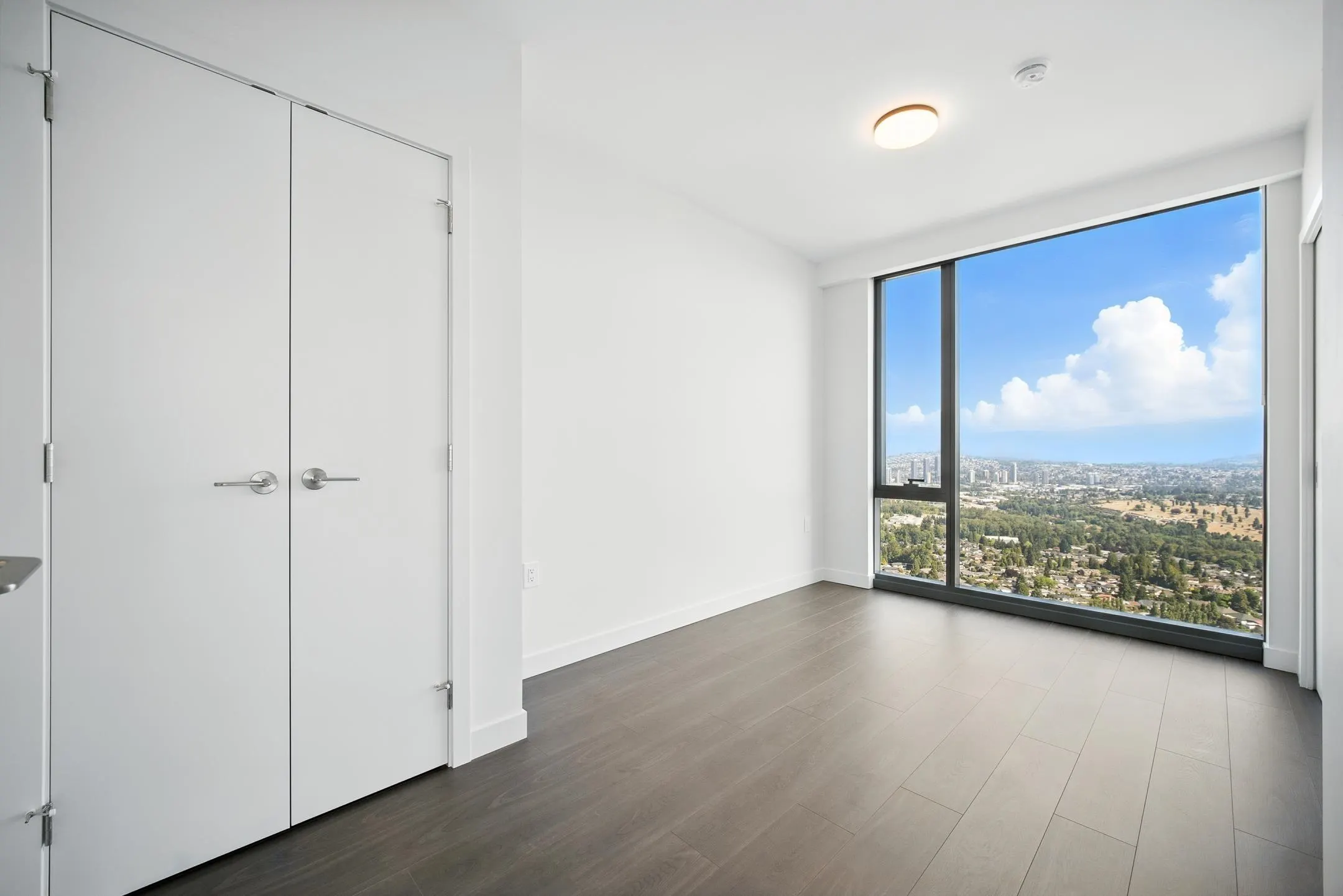 3104 5987 Wilson Avenue