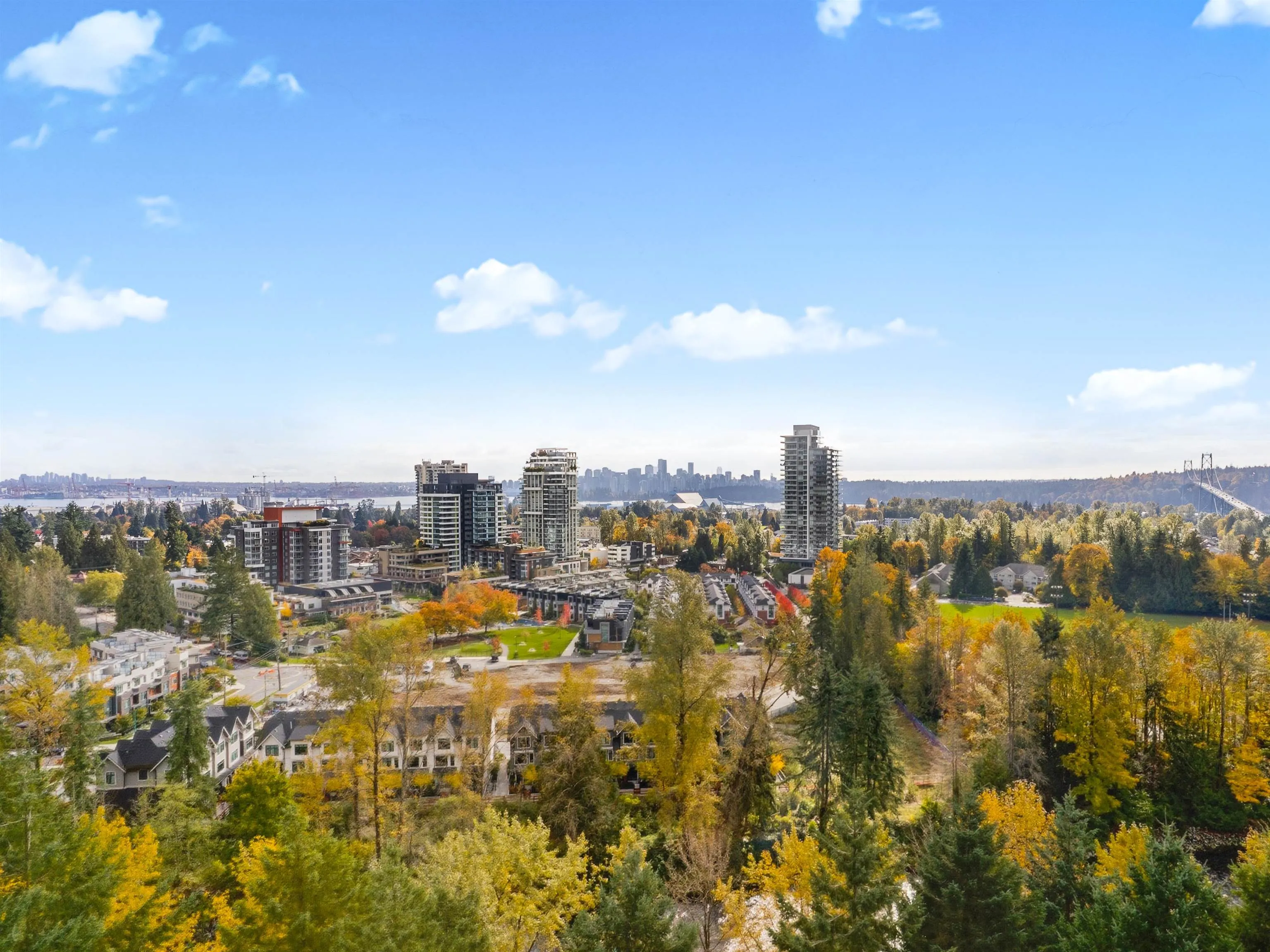 1609 2024 Fullerton Avenue