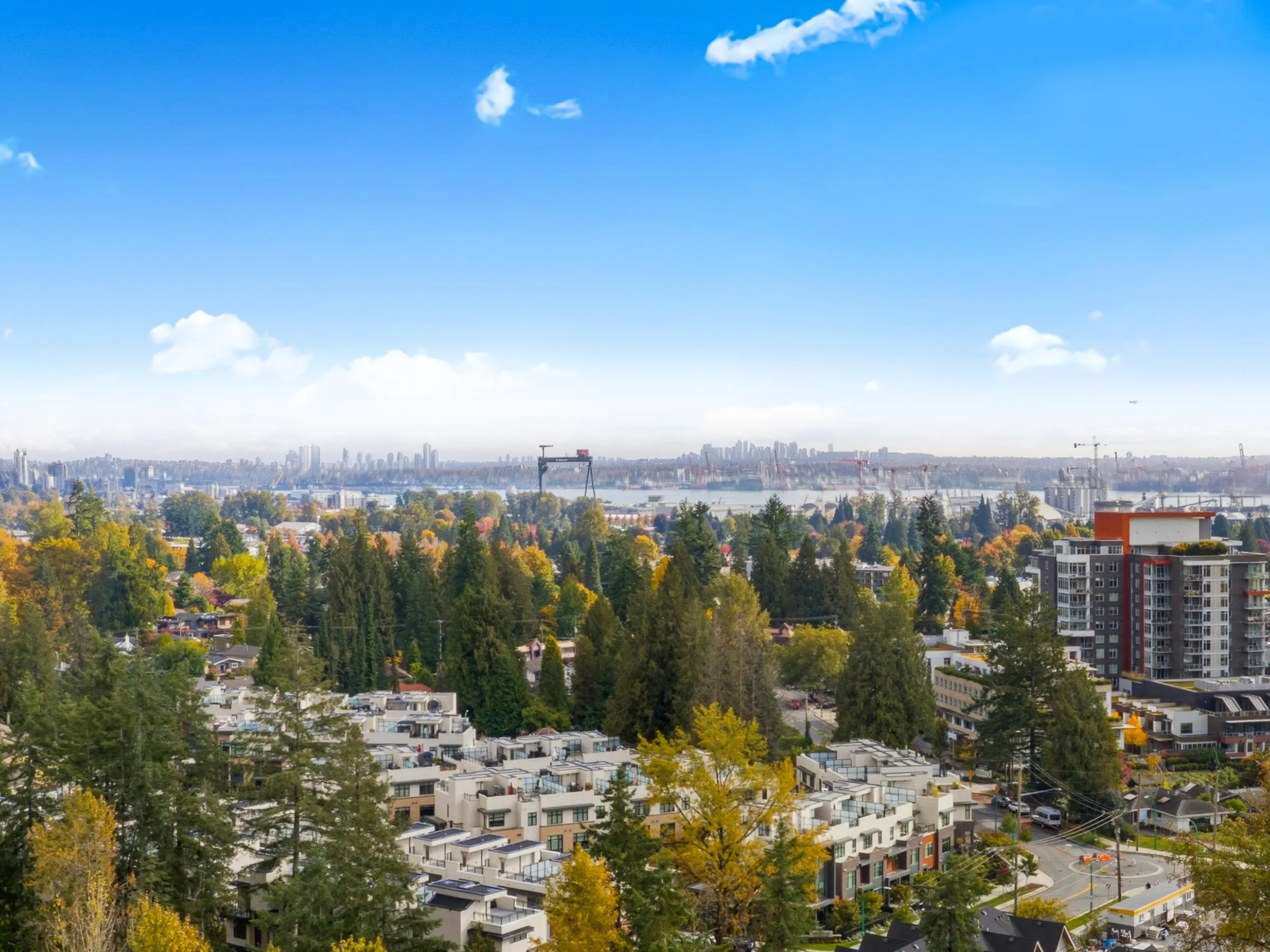 1609 2024 Fullerton Avenue