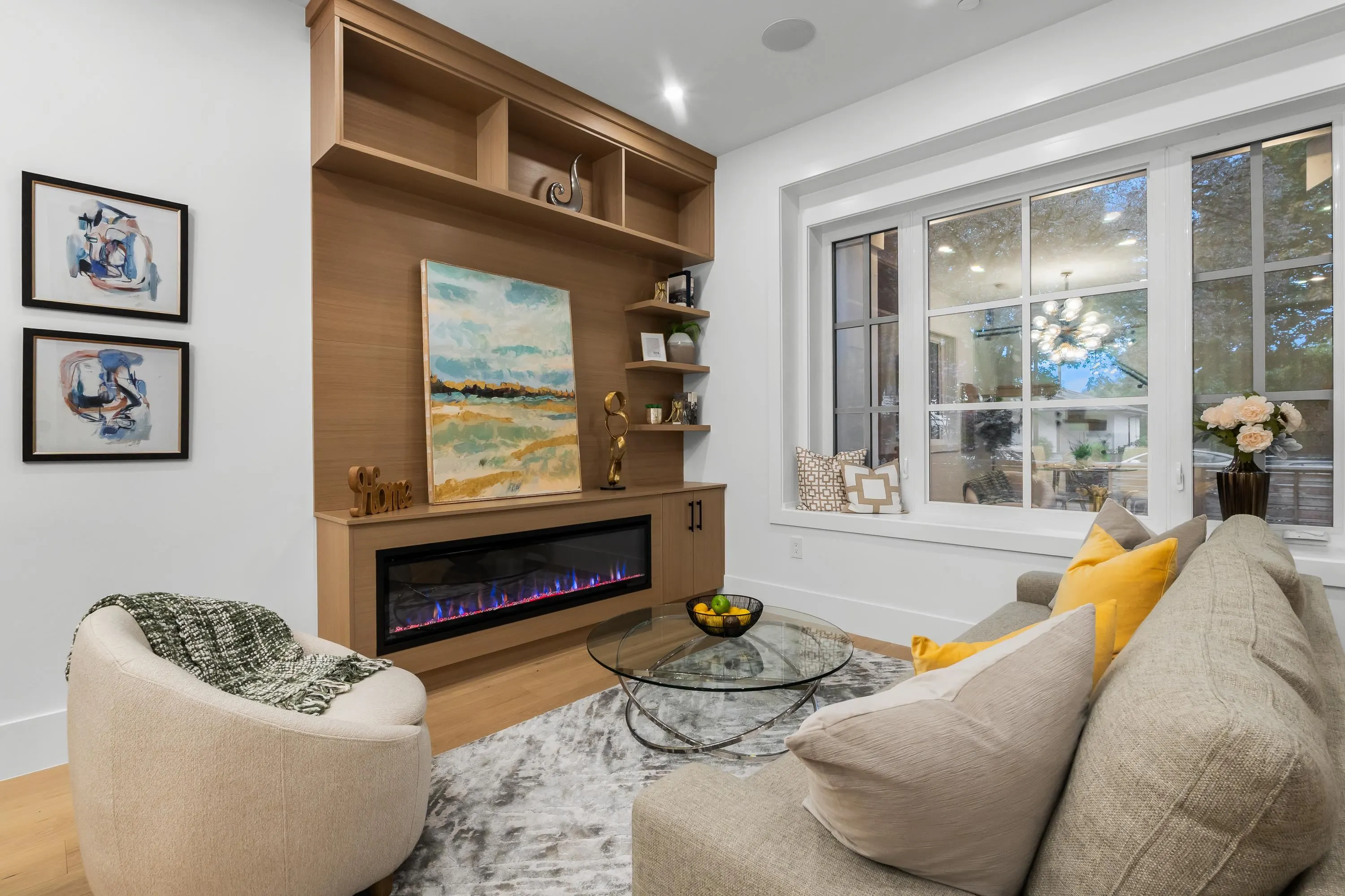 1 1166 E 11th Avenue