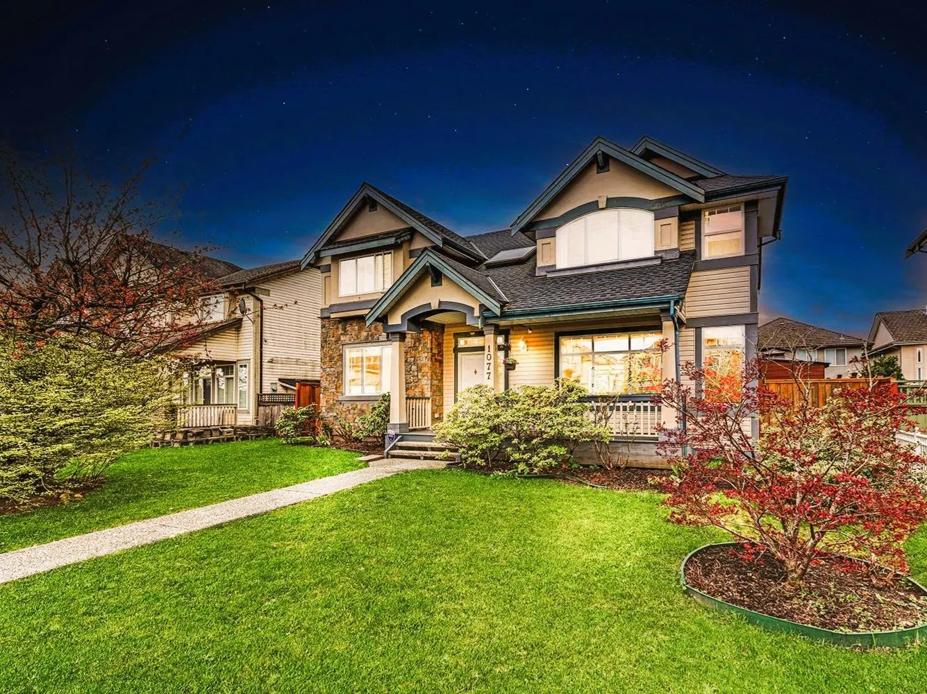 1077 Riverside Drive