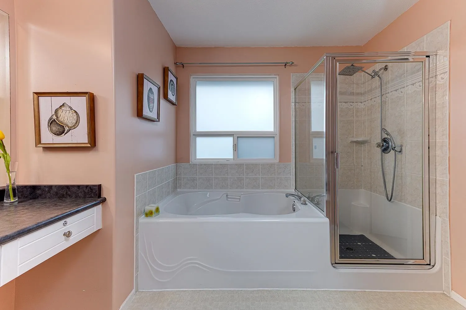 1077 Riverside Drive