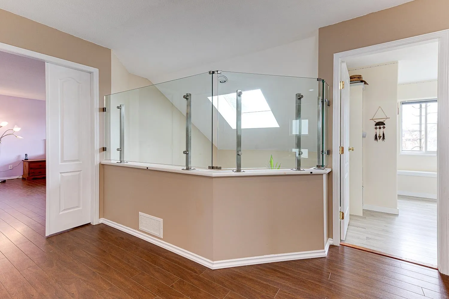 1077 Riverside Drive