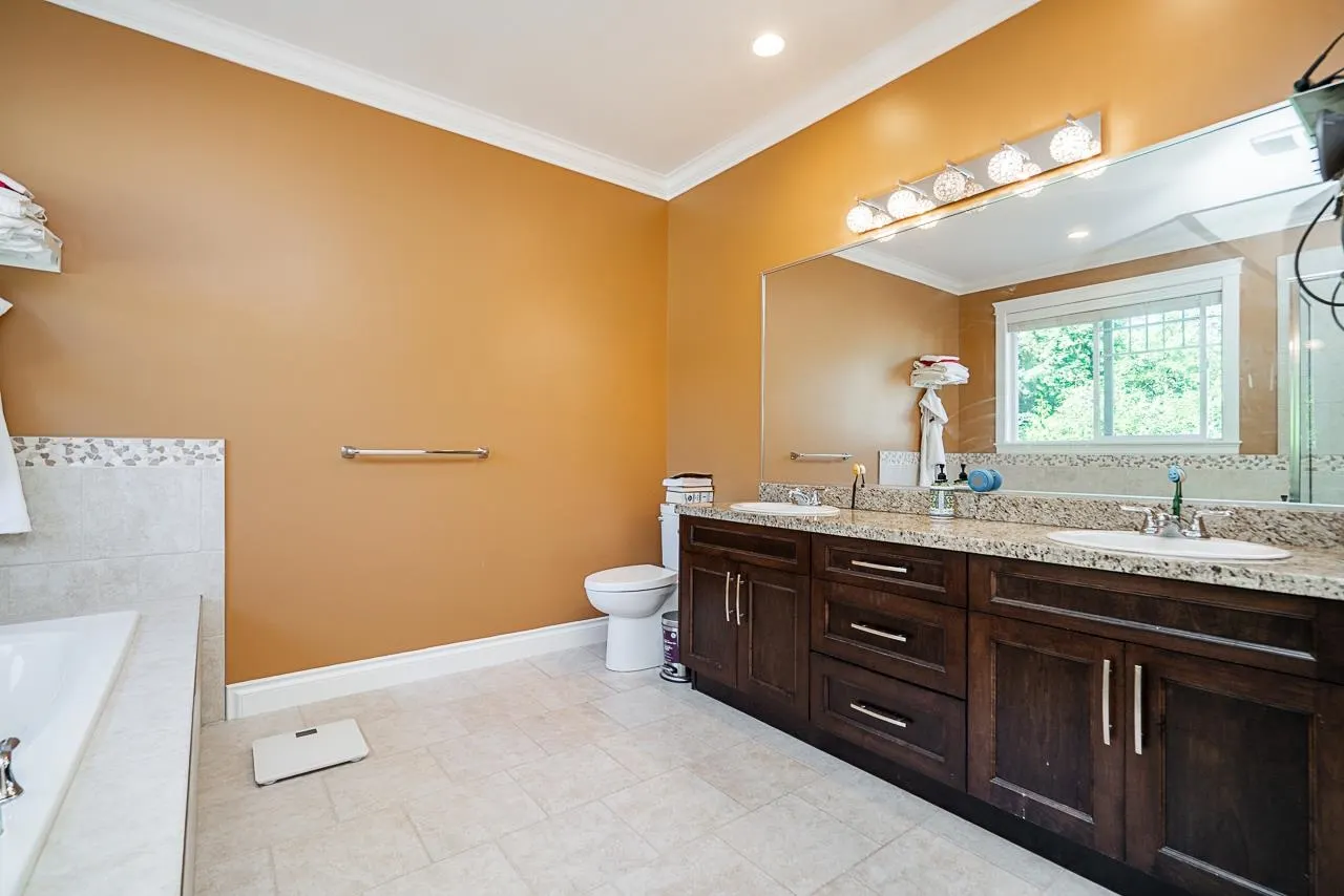 16 13210 Shoesmith Crescent