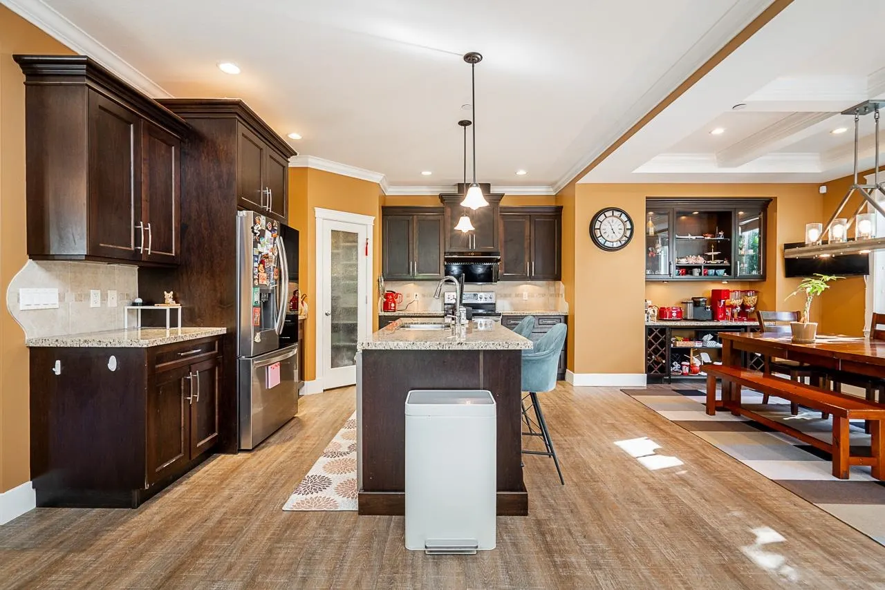 16 13210 Shoesmith Crescent