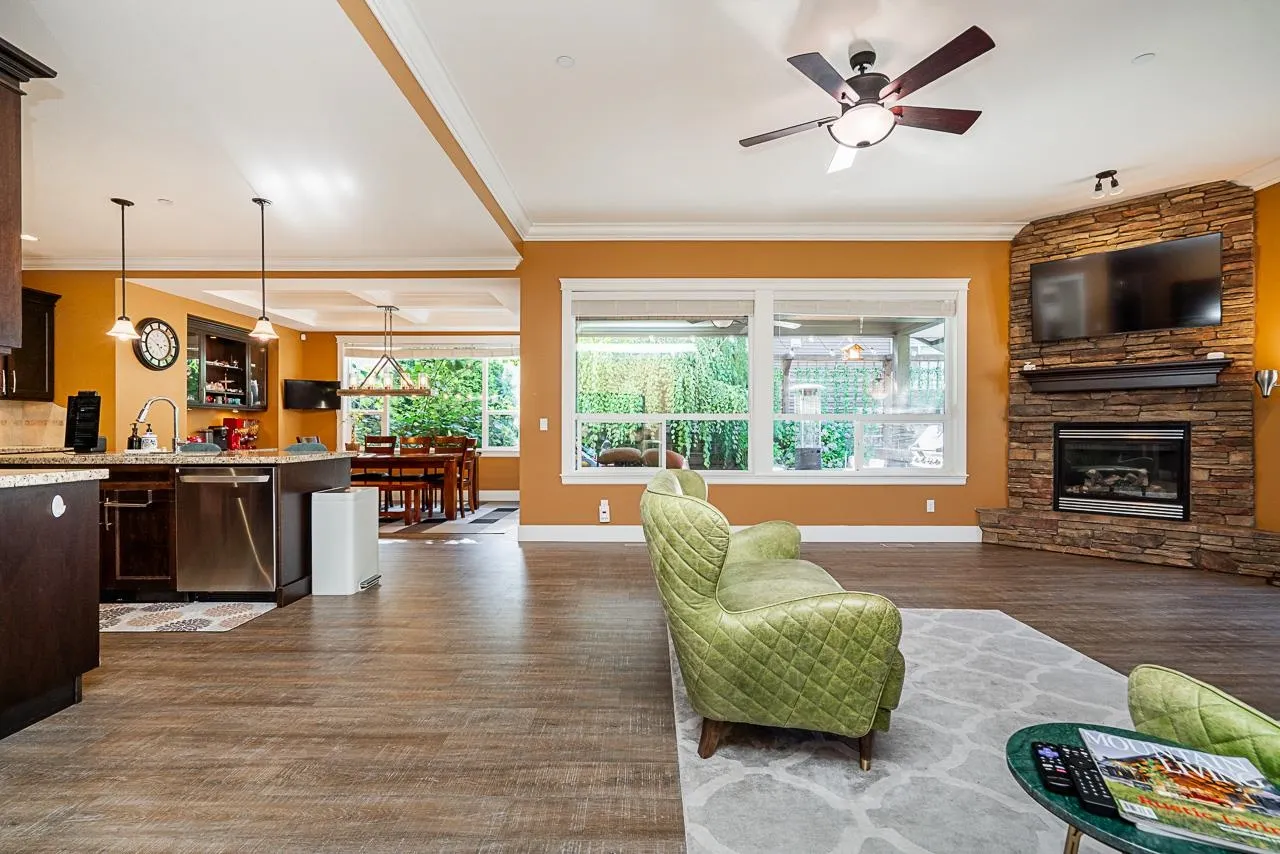 16 13210 Shoesmith Crescent