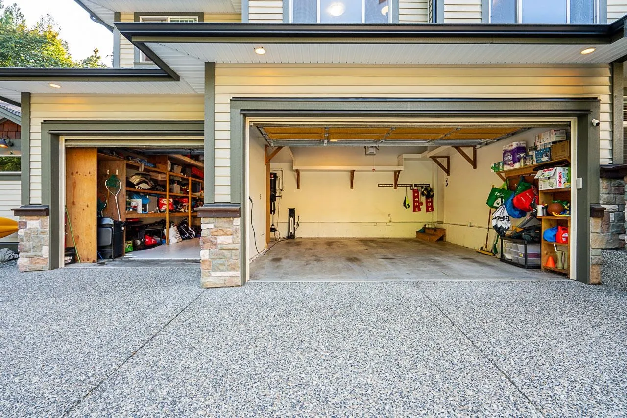 16 13210 Shoesmith Crescent