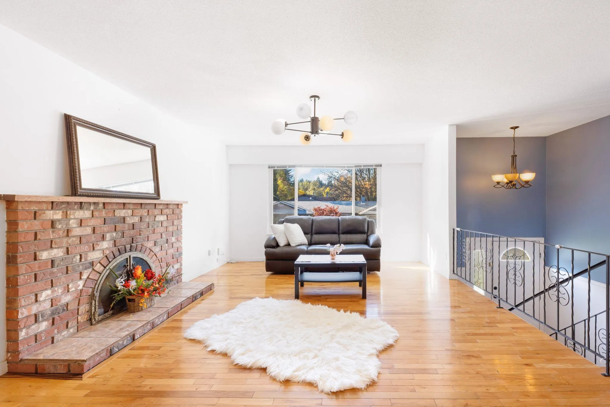 3870 Richmond Street