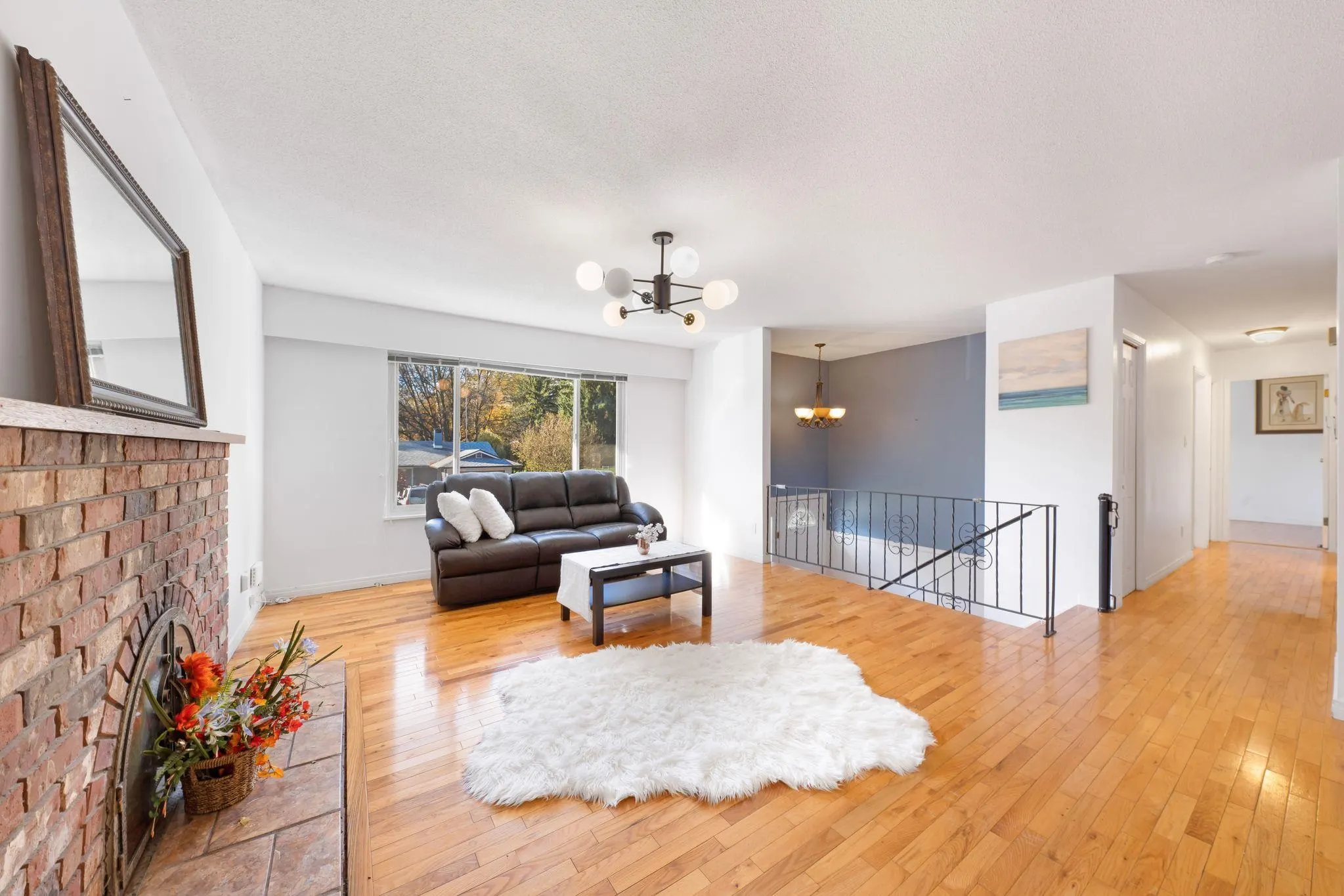 3870 Richmond Street