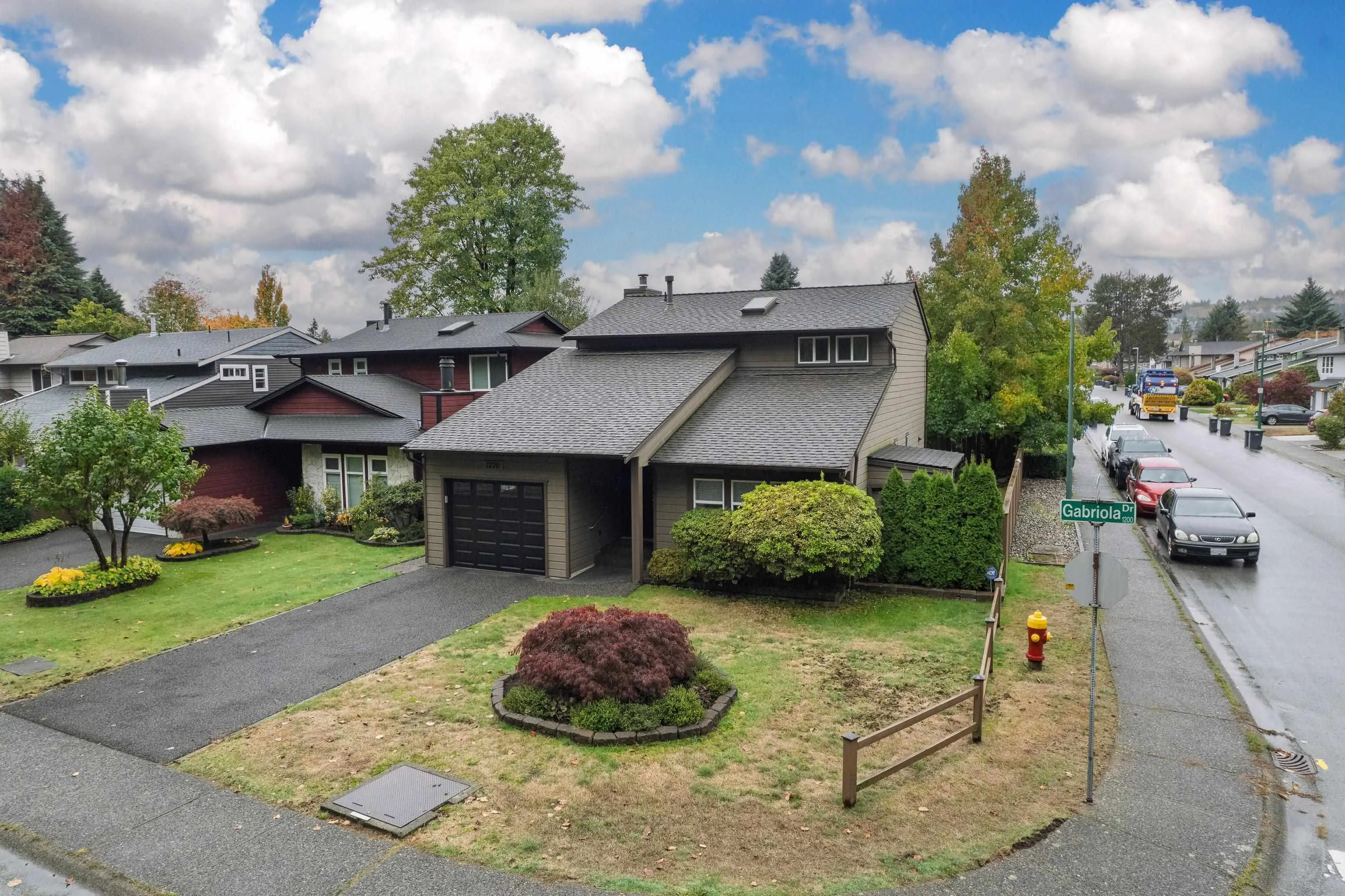 1276 Gabriola Drive