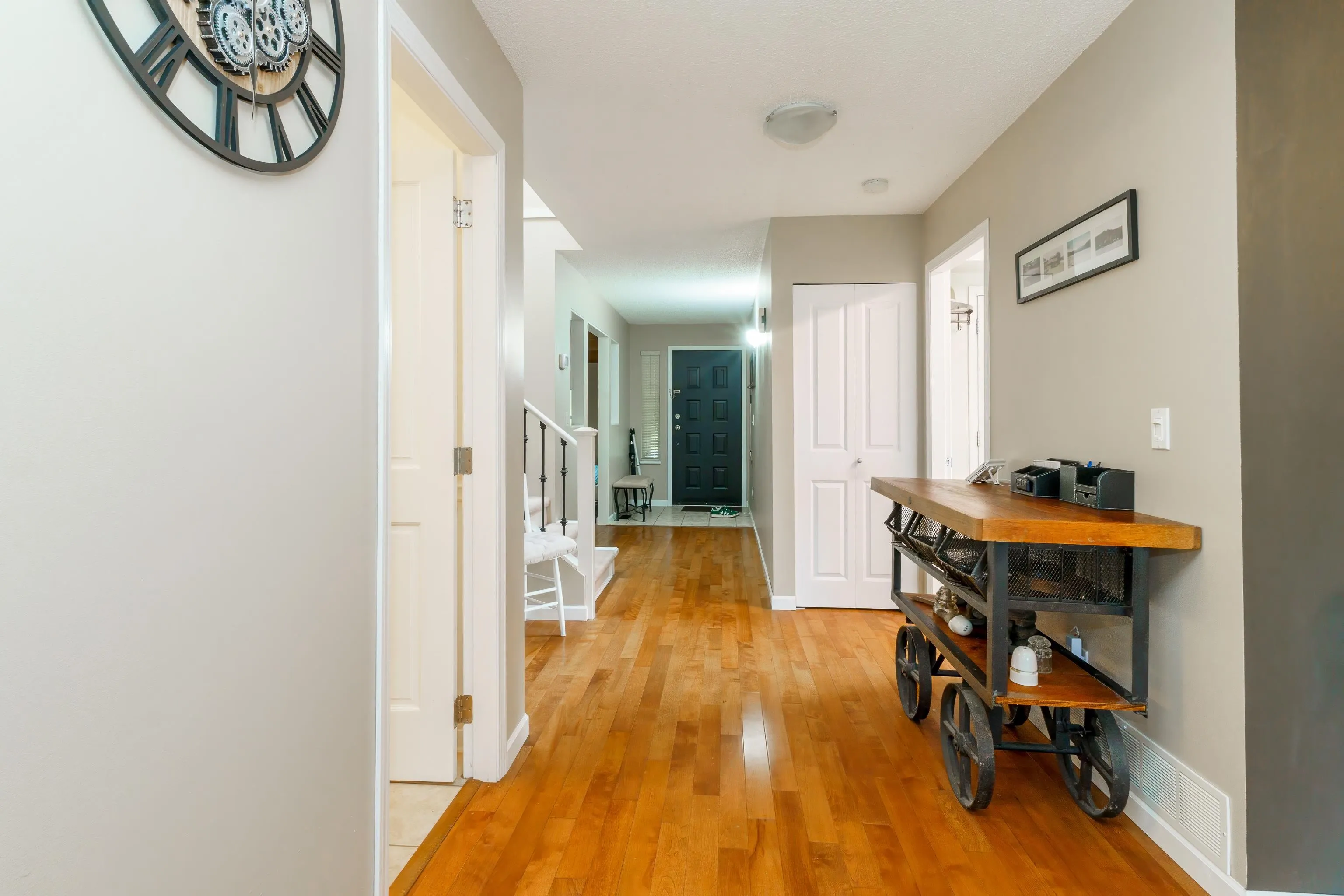 1276 Gabriola Drive