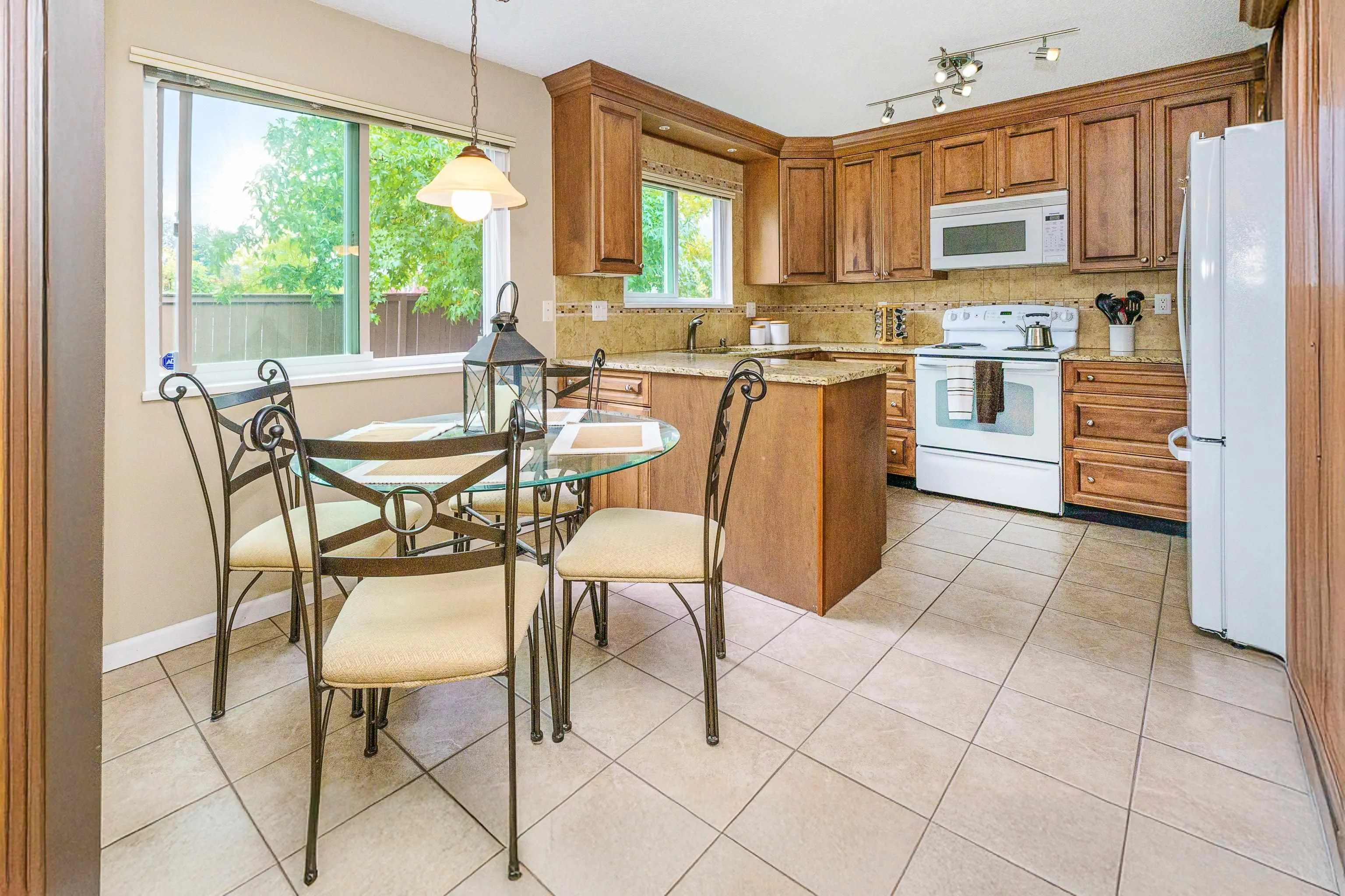 1276 Gabriola Drive