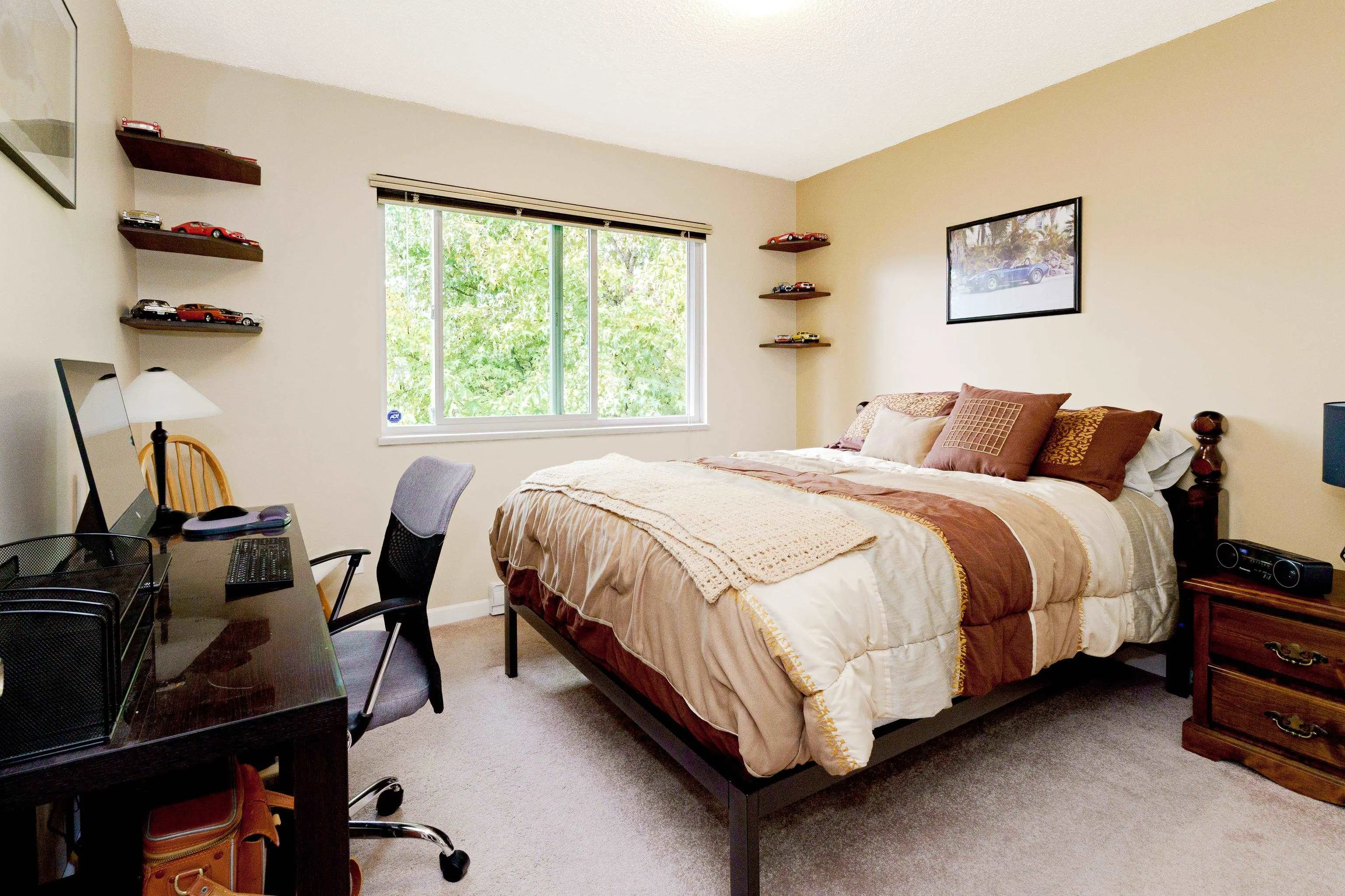 1276 Gabriola Drive