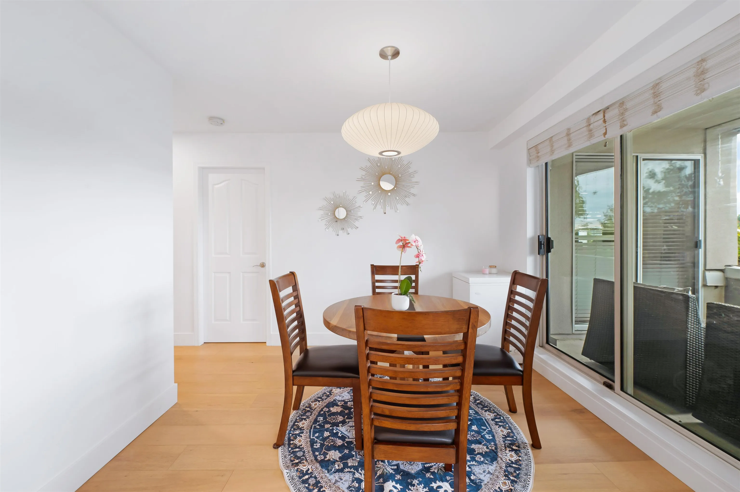 105 2 Renaissance Square