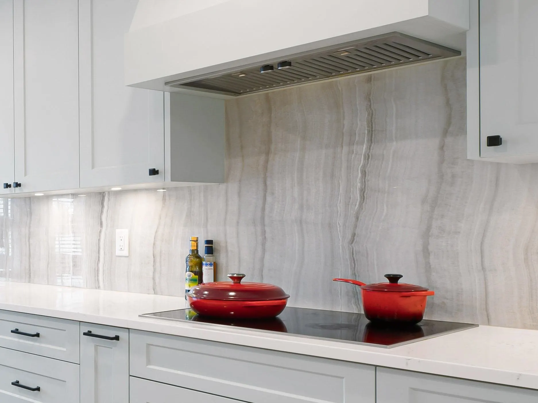 105 2 Renaissance Square