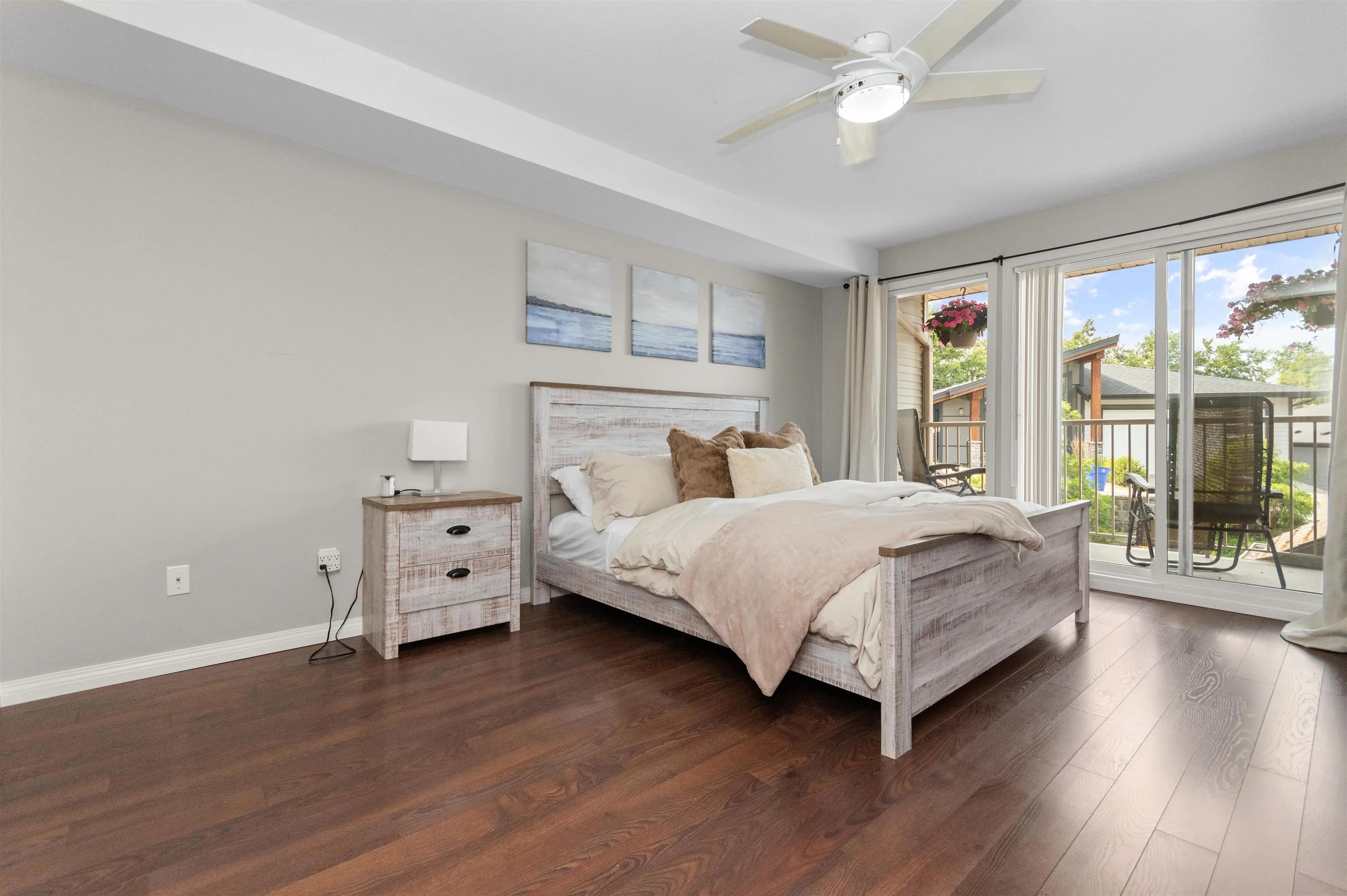 1602 5260 Goldspring Place