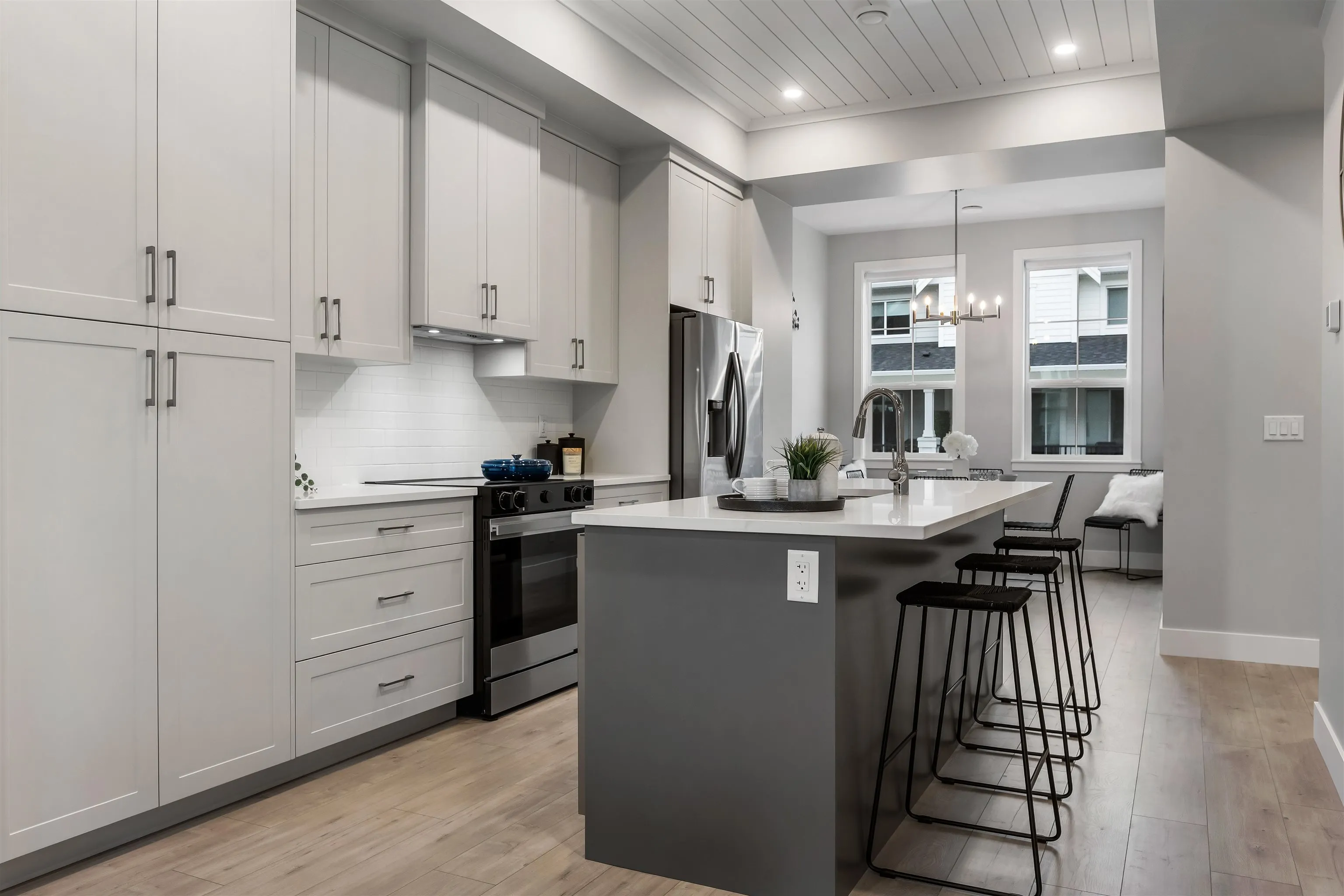 10 7312 Mulberry Road