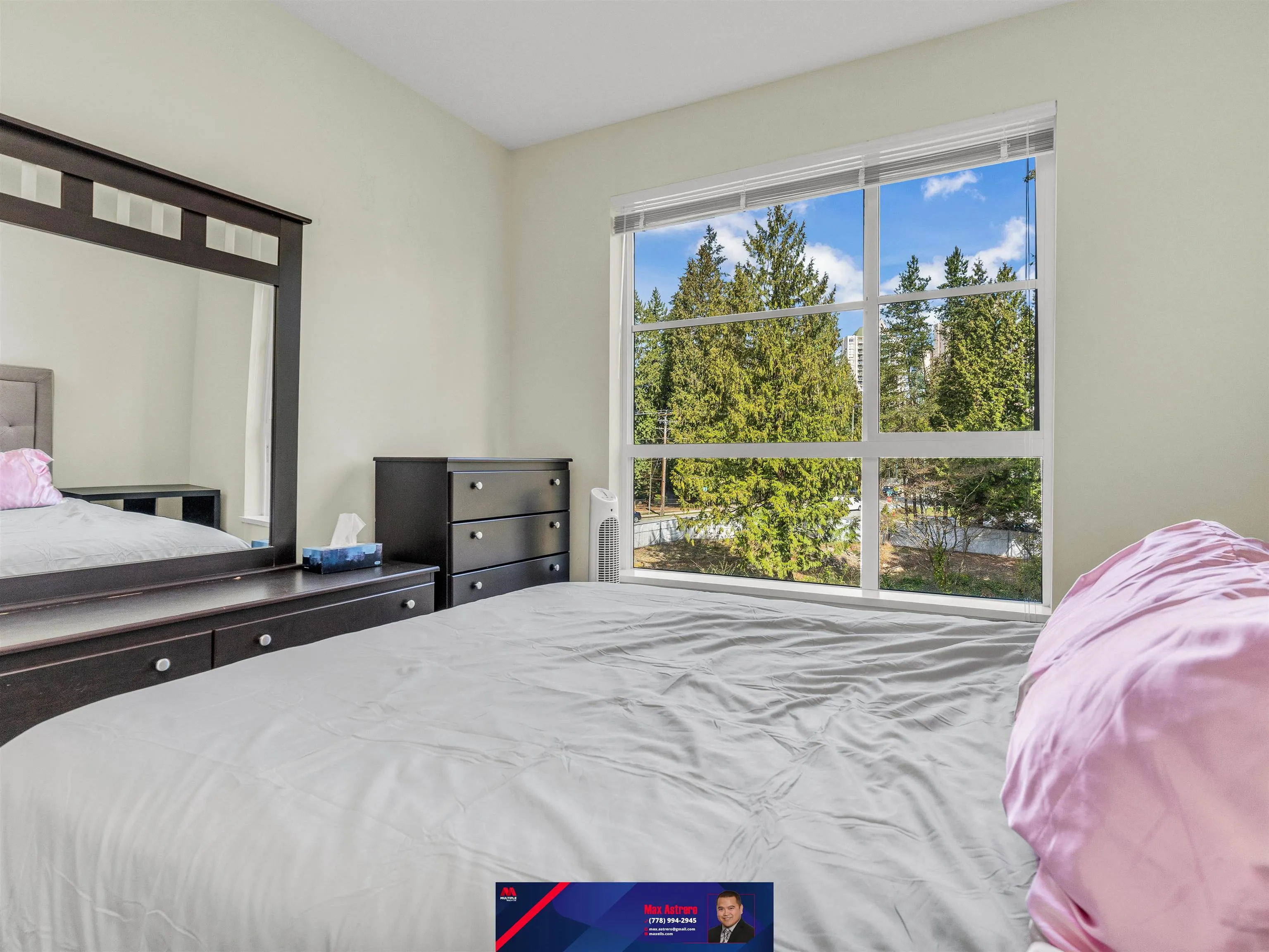 302 1151 Windsor Mews