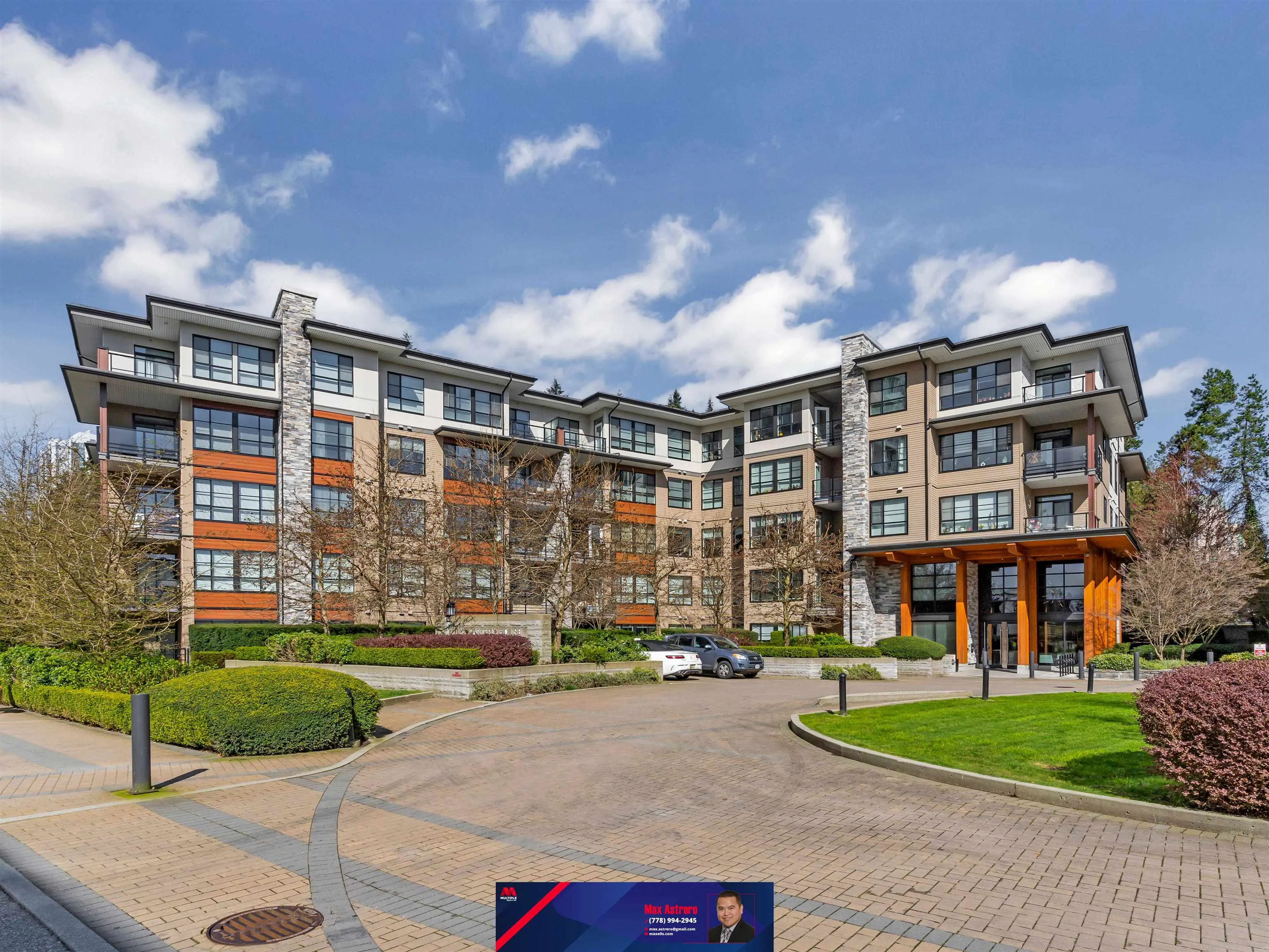 302 1151 Windsor Mews