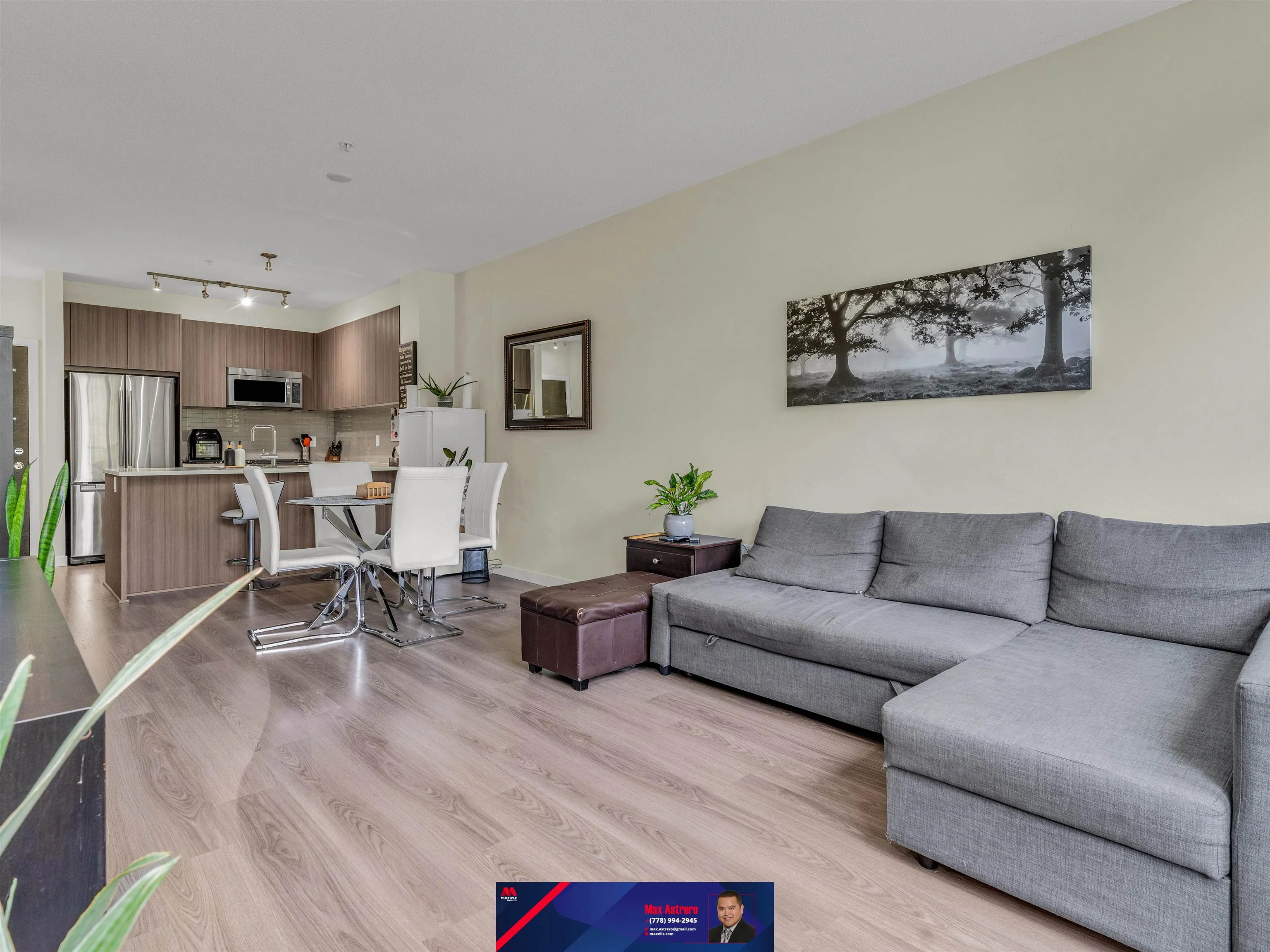 302 1151 Windsor Mews