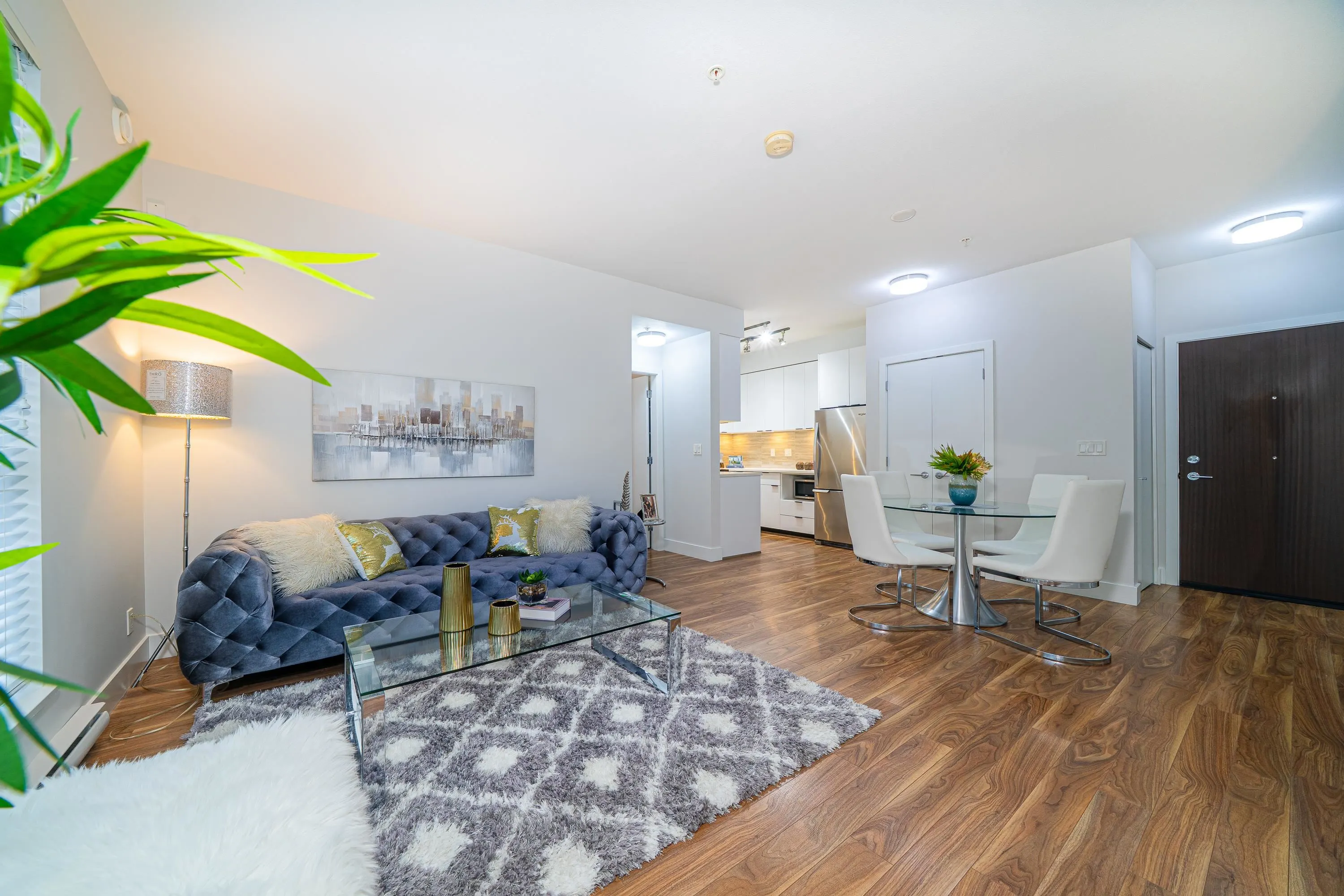 317 5355 Lane Street