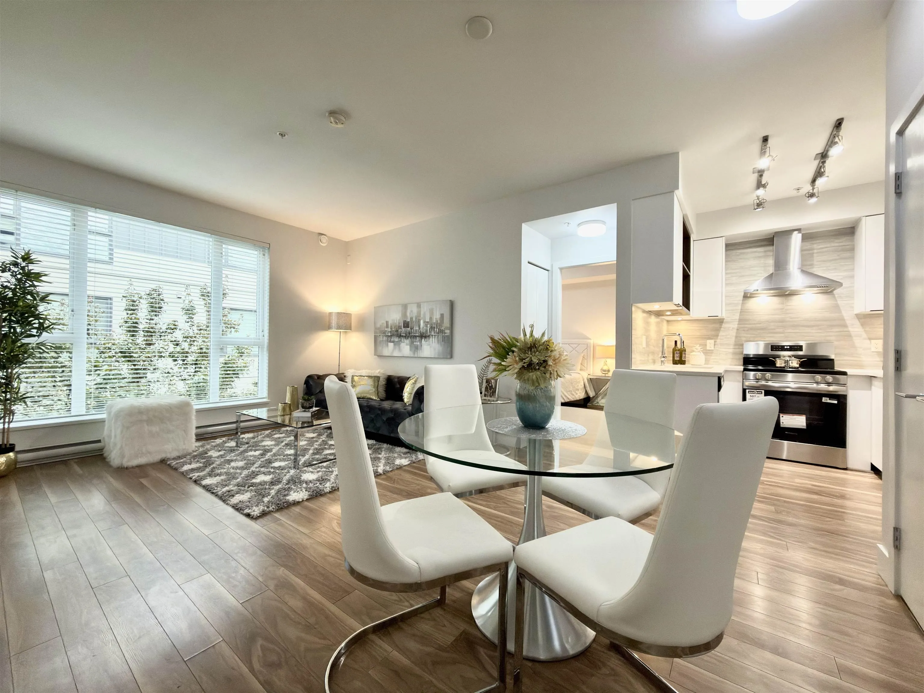 317 5355 Lane Street