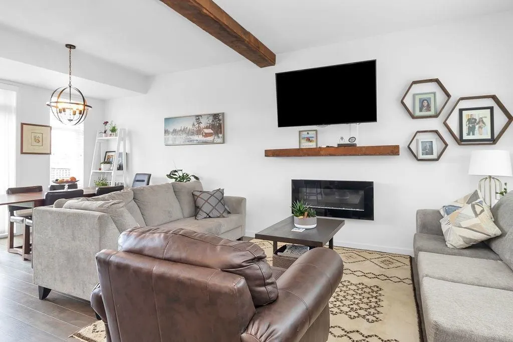 42 11272 240th Street