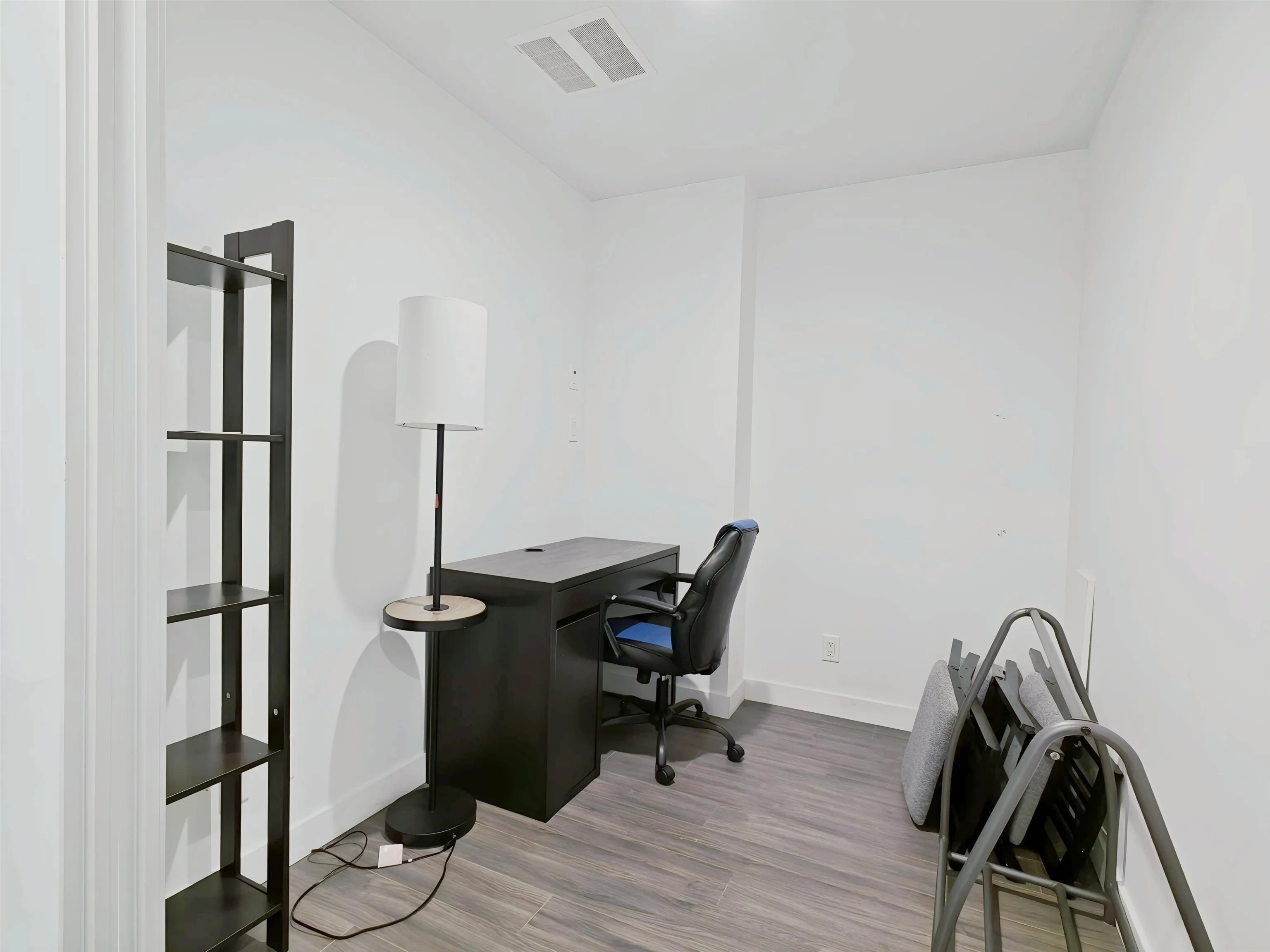 809 2311 Beta Avenue