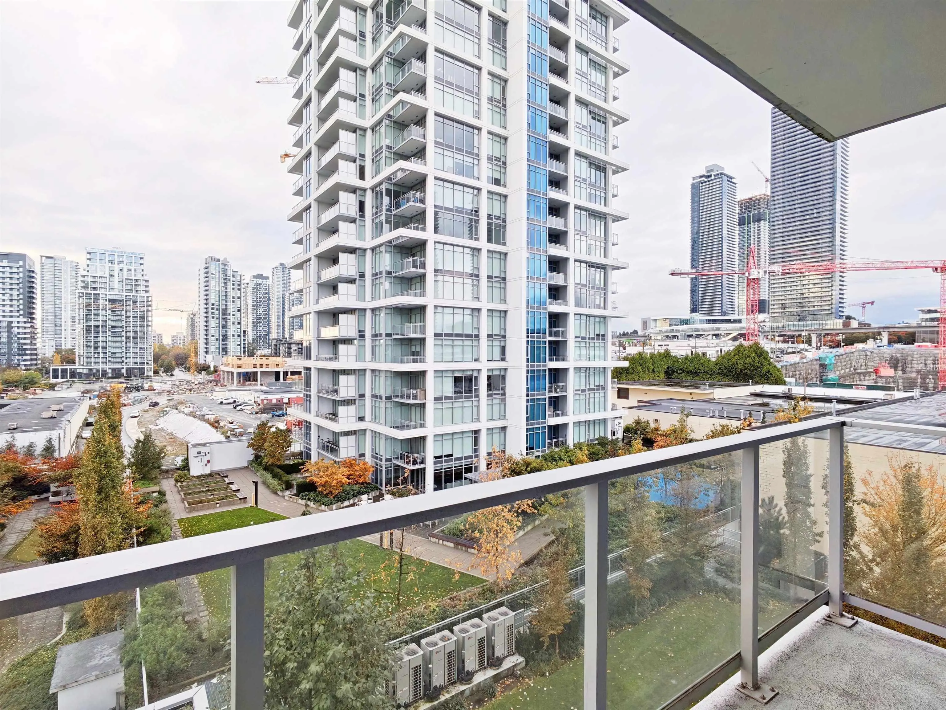 809 2311 Beta Avenue