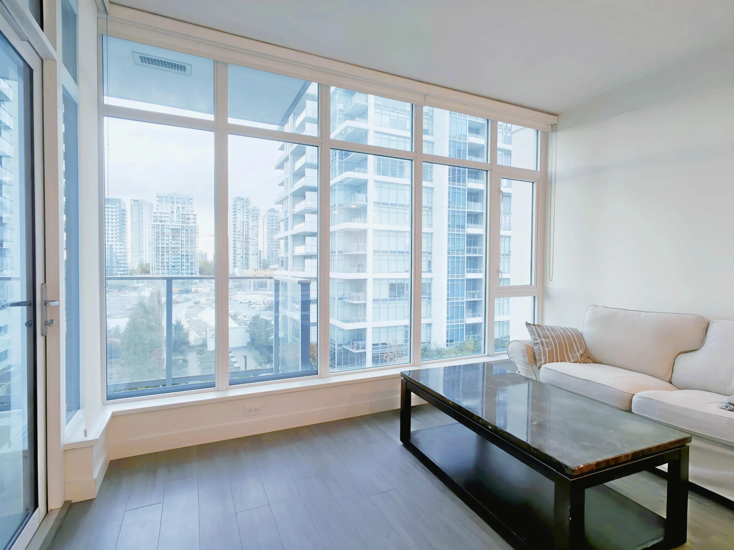 809 2311 Beta Avenue