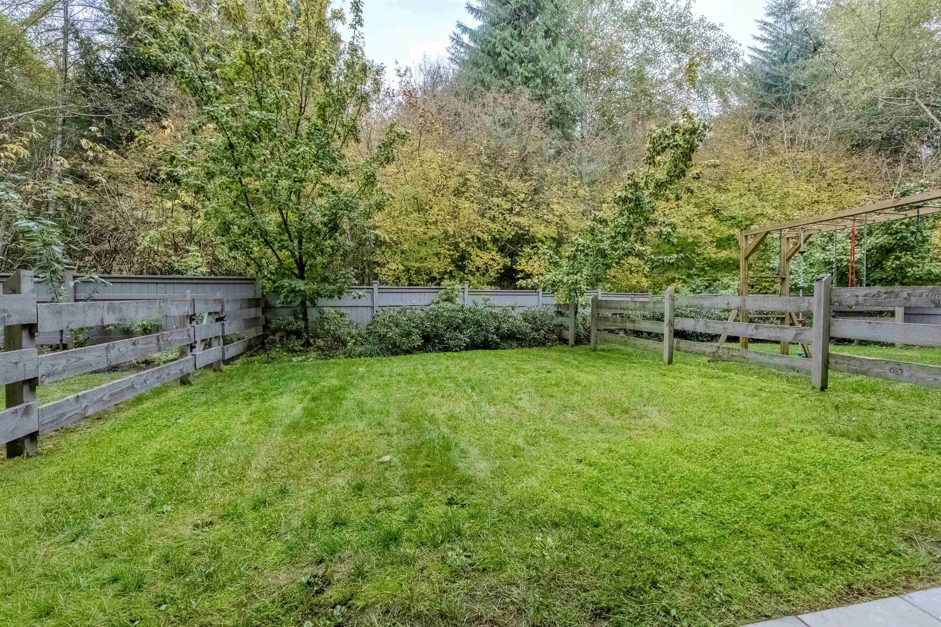 46 39548 Loggers Lane