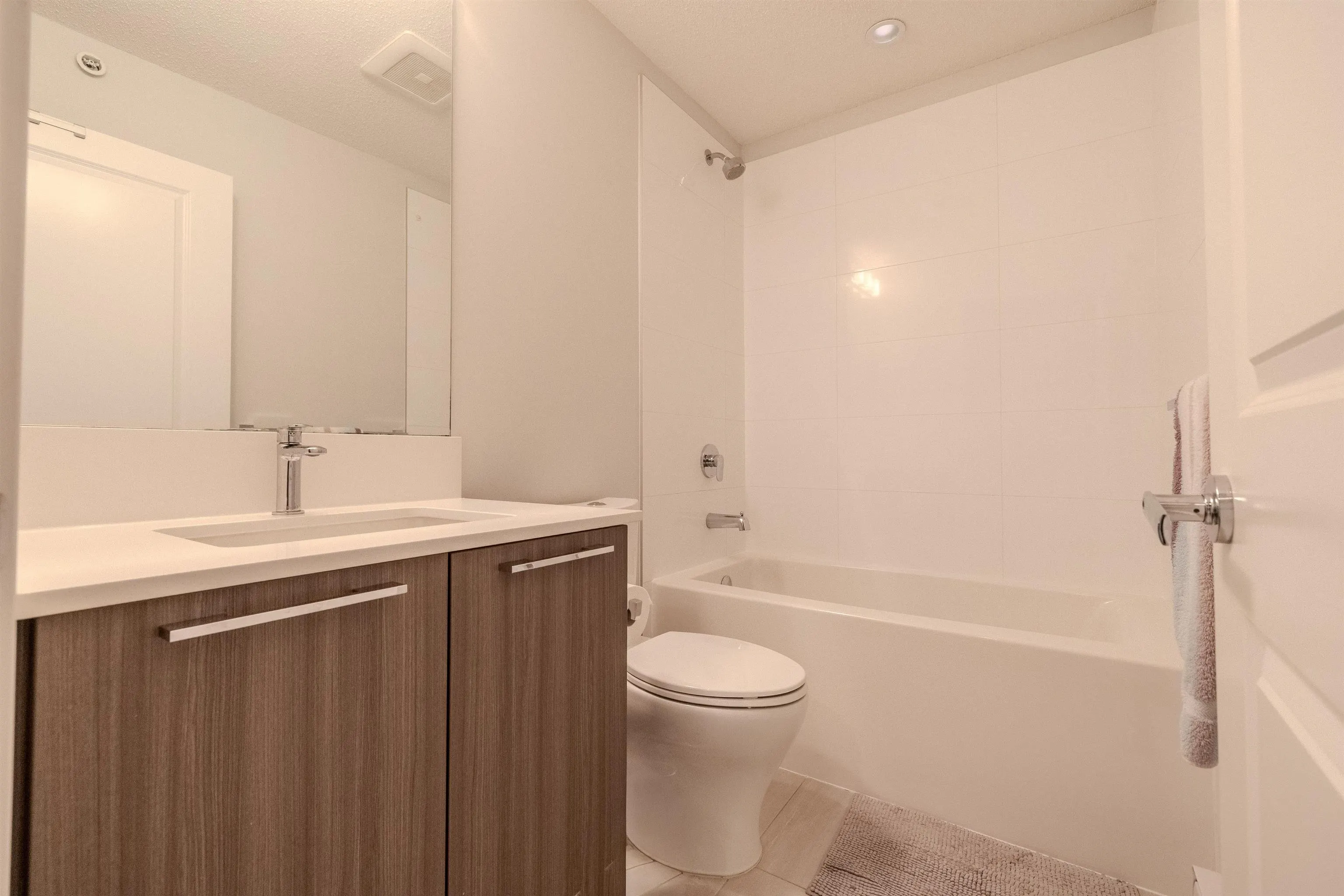 46 39548 Loggers Lane