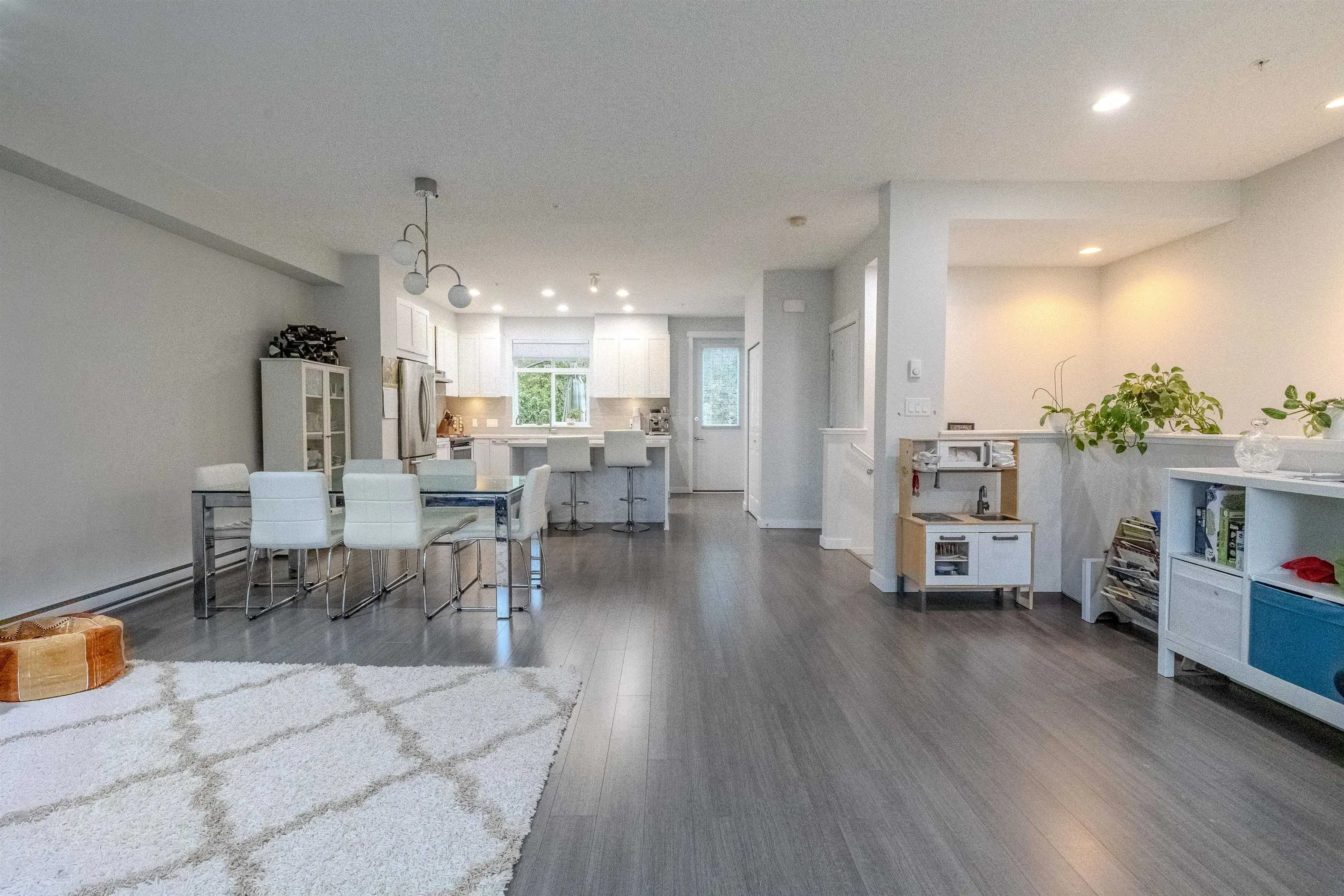 46 39548 Loggers Lane