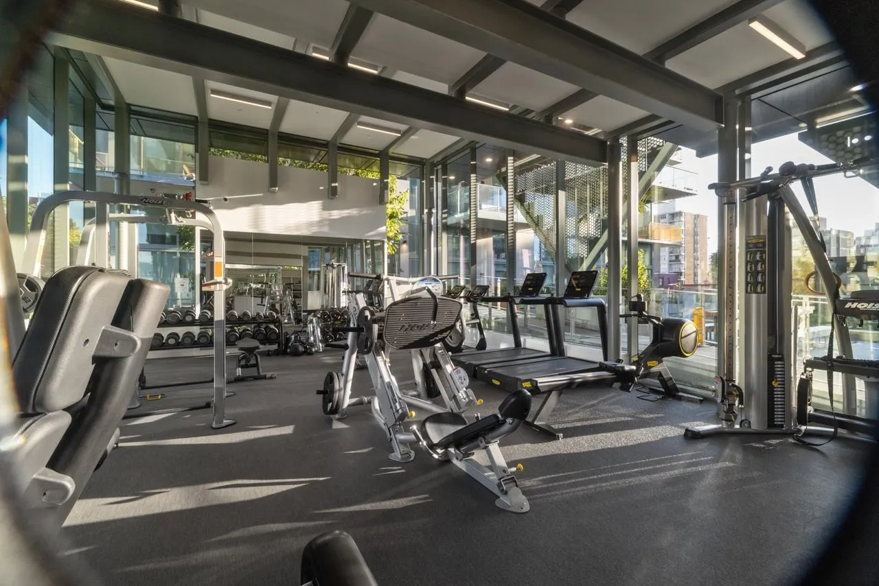 1704 1365 Davie Street