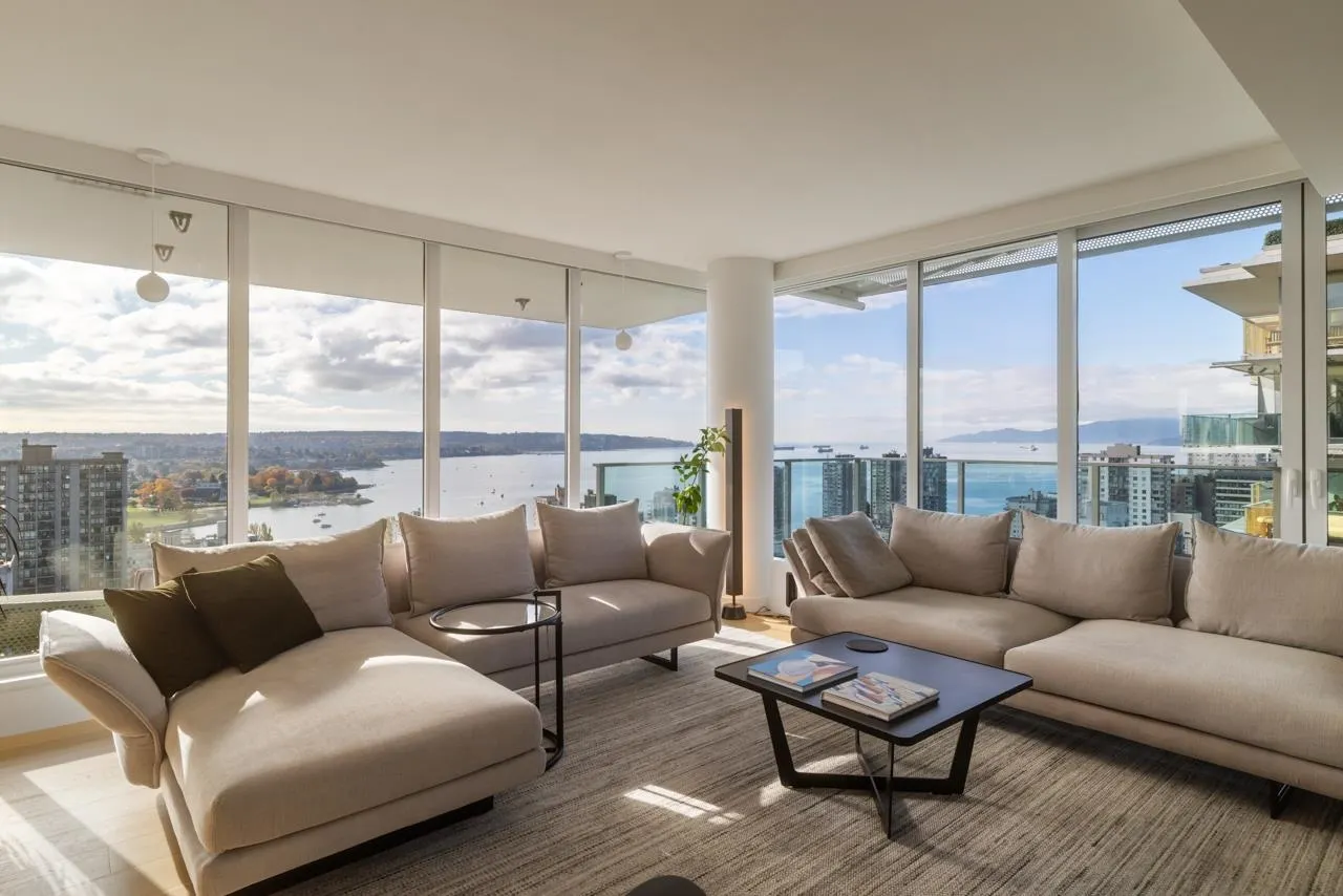 1704 1365 Davie Street