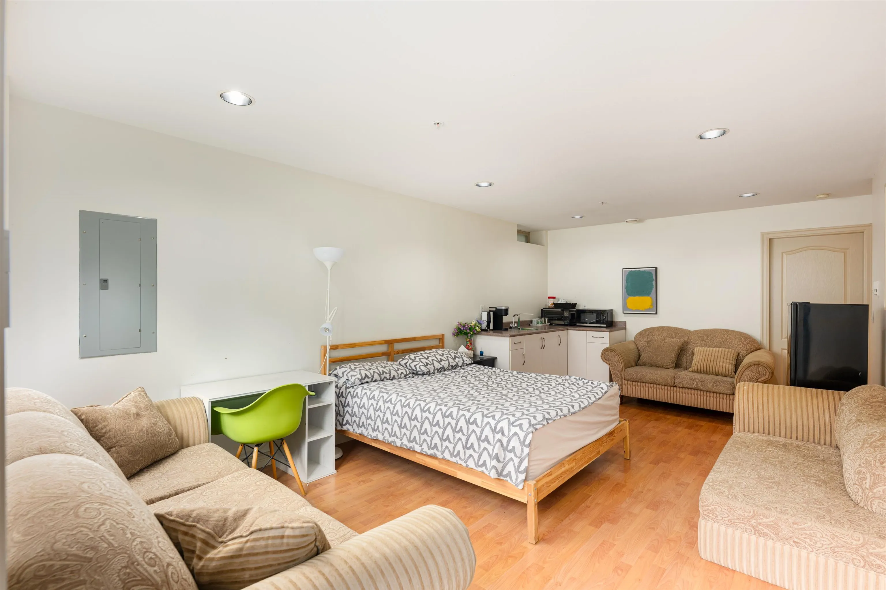 7949 Montcalm Street