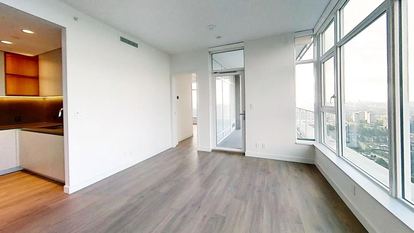 33xx 720 Farrow Street