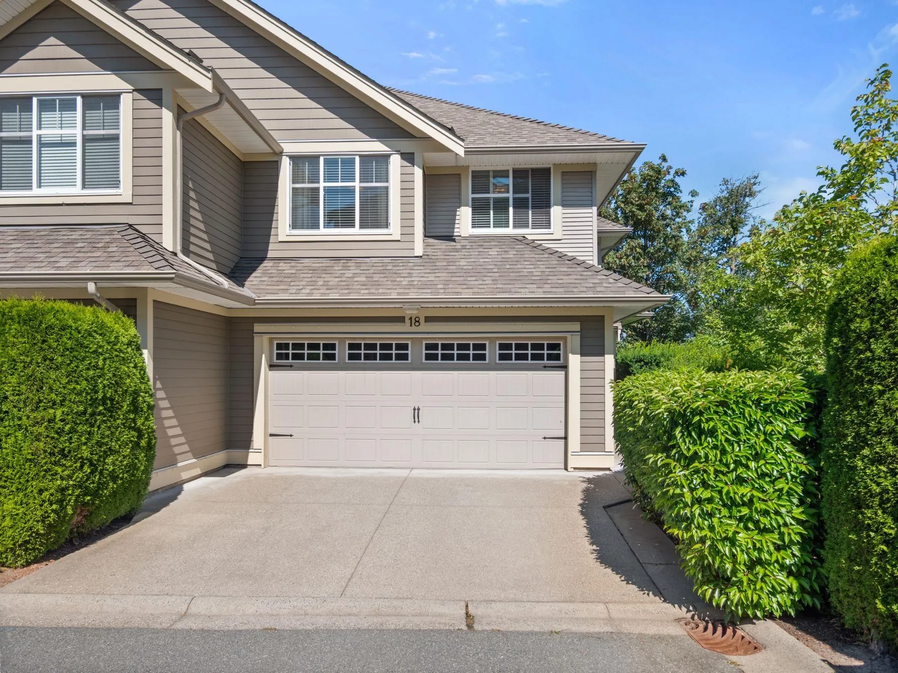 18 7177 179th Street