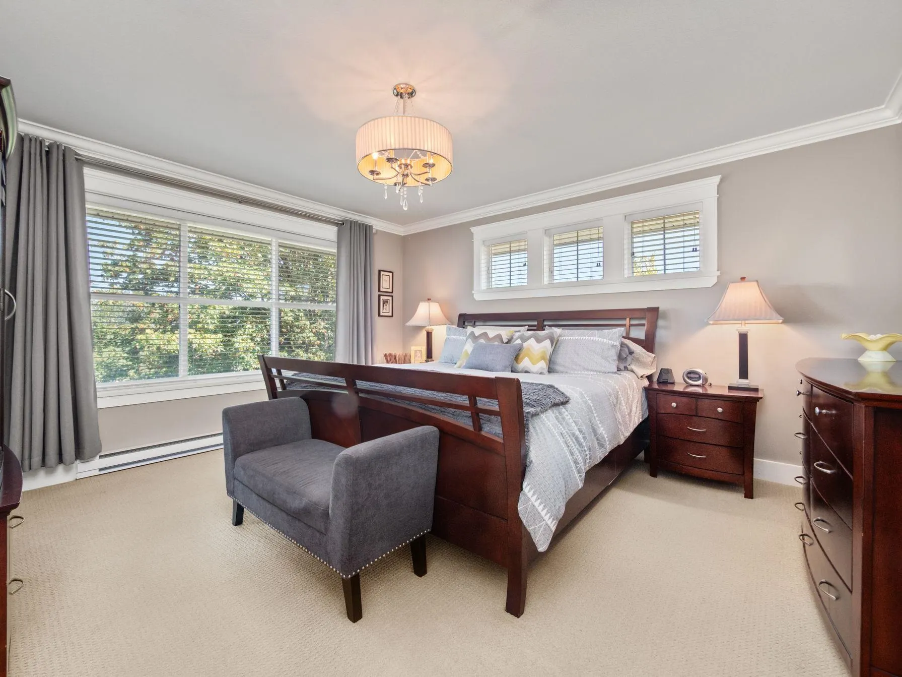 18 7177 179th Street