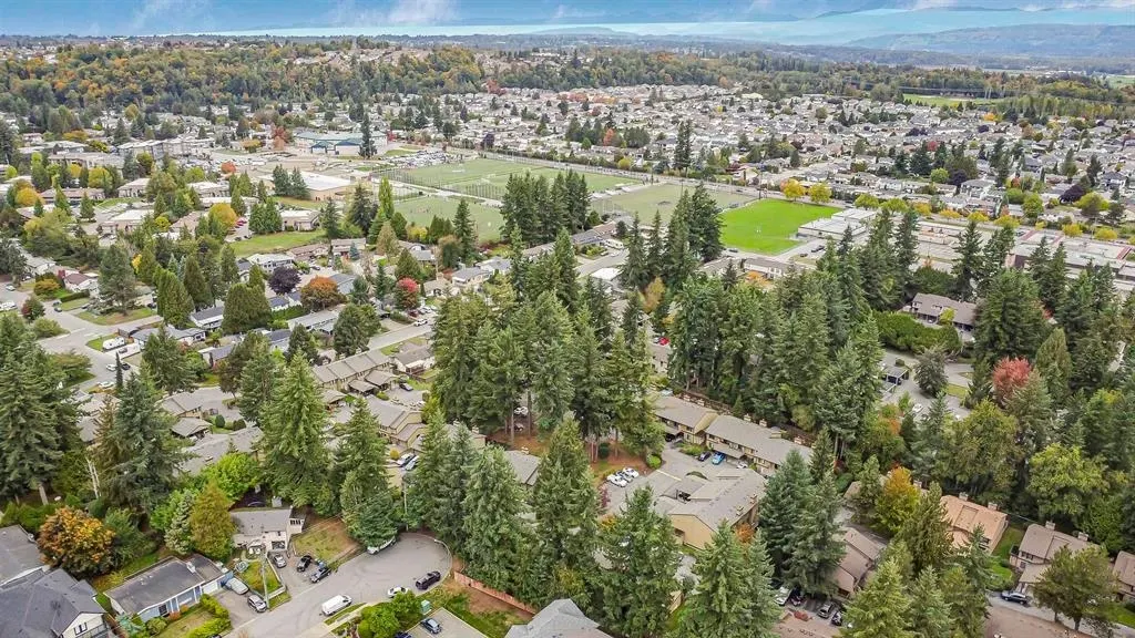 101 2955 Diamond Crescent