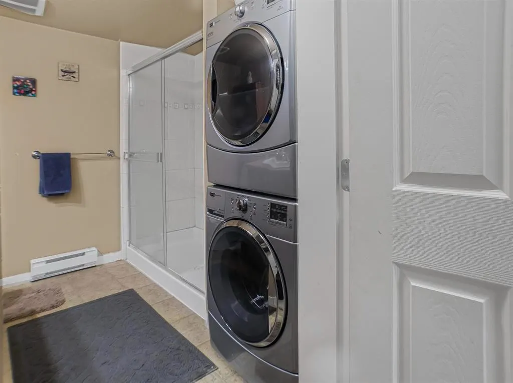 101 2955 Diamond Crescent