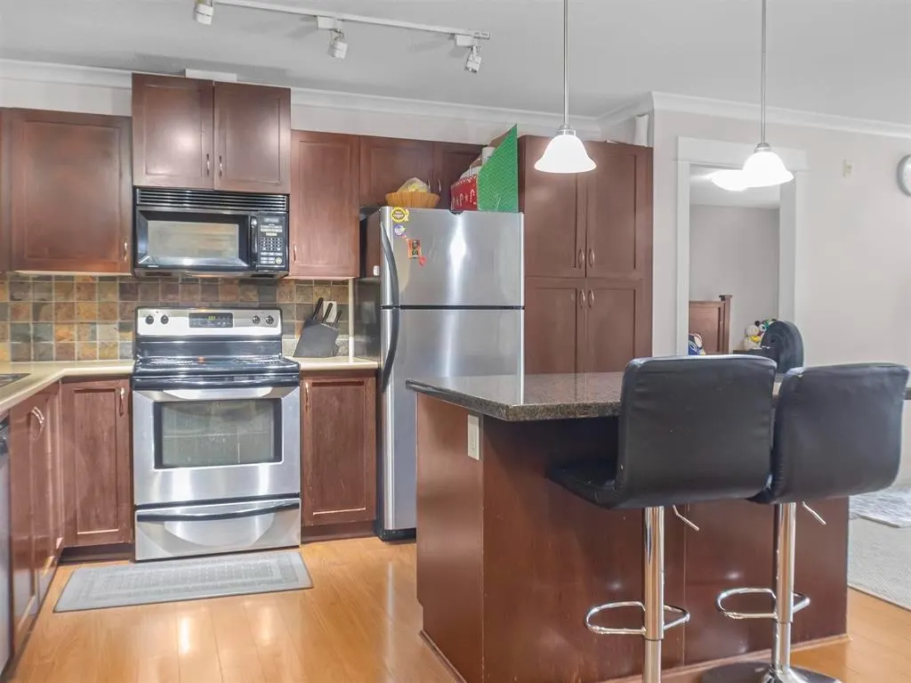 101 2955 Diamond Crescent