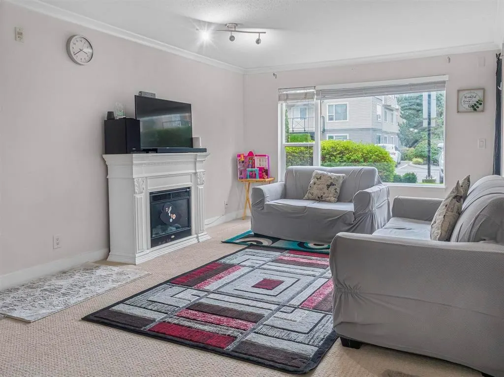 101 2955 Diamond Crescent