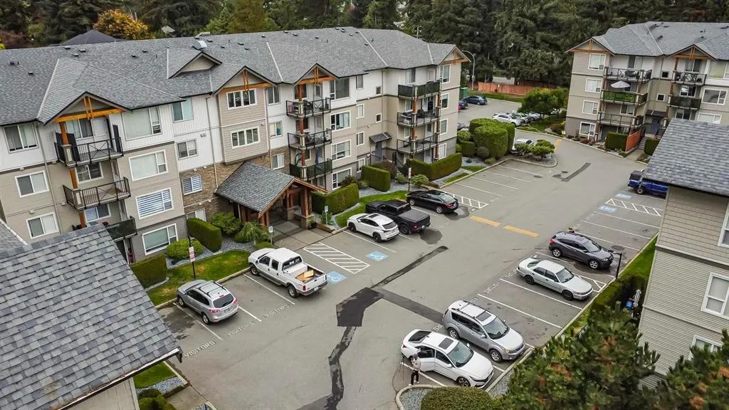 101 2955 Diamond Crescent