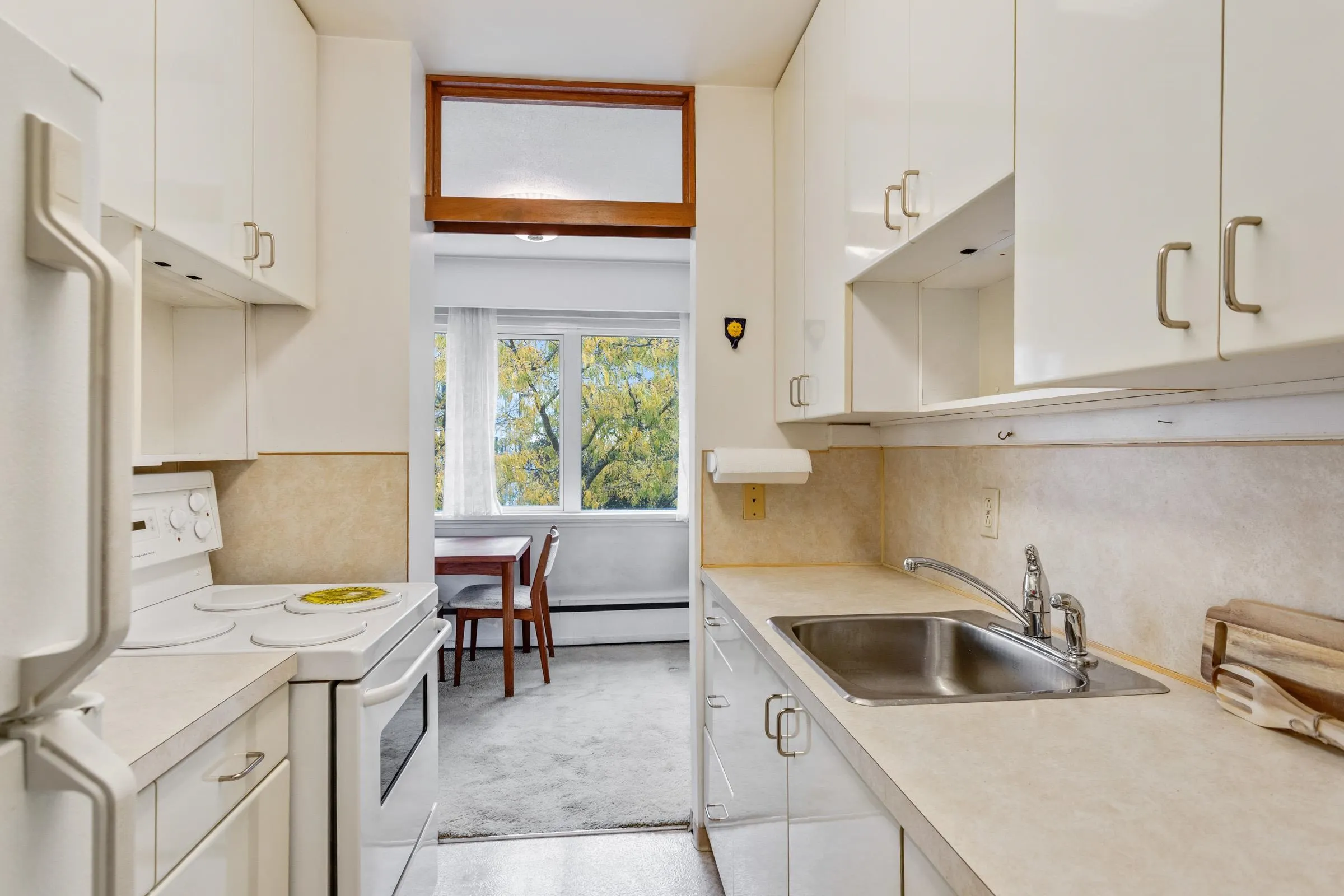 402 6026 Tisdall Street