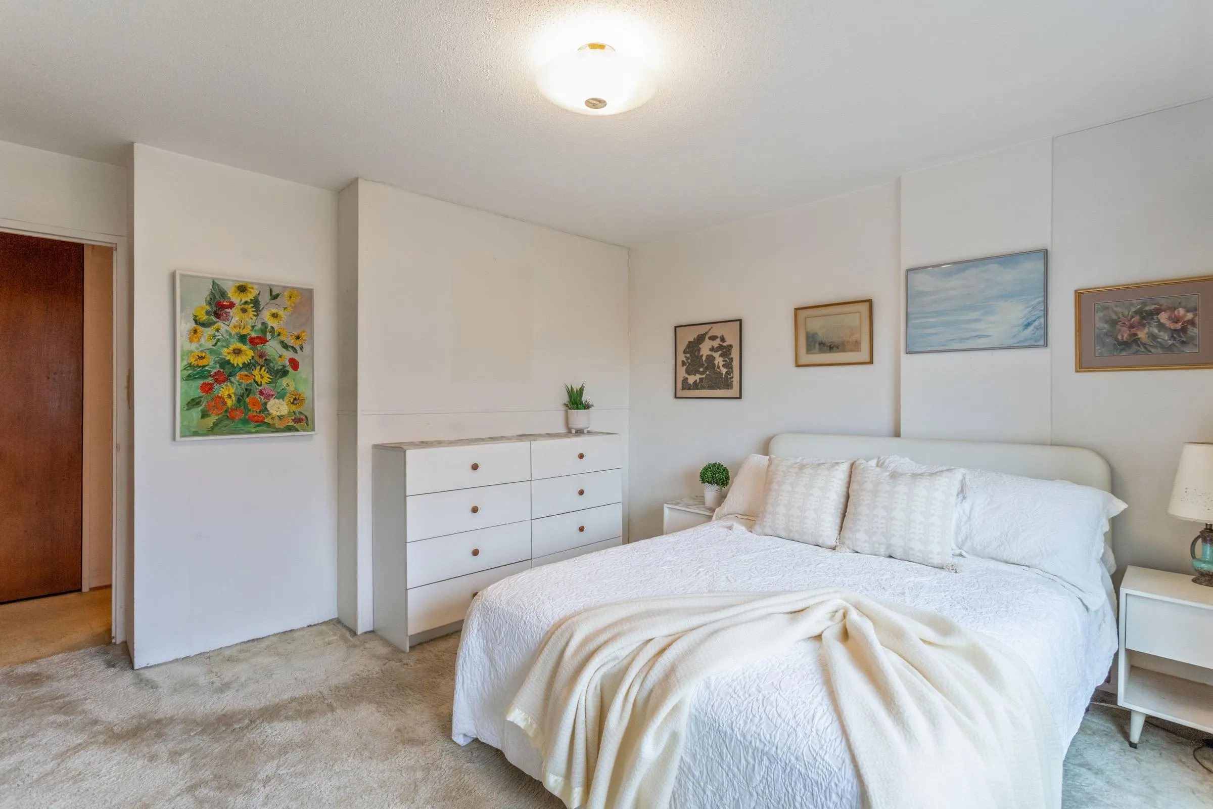 402 6026 Tisdall Street