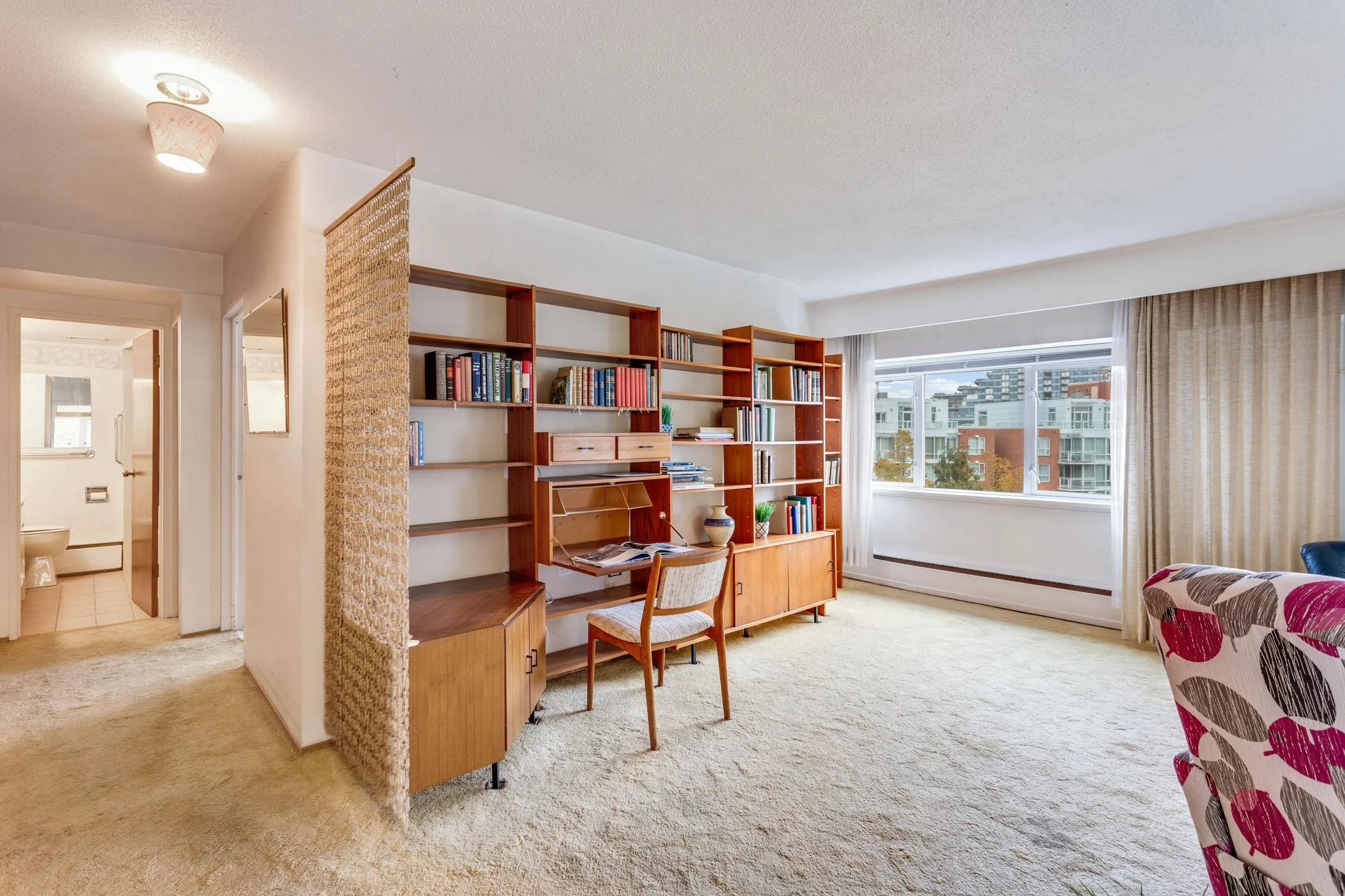 402 6026 Tisdall Street