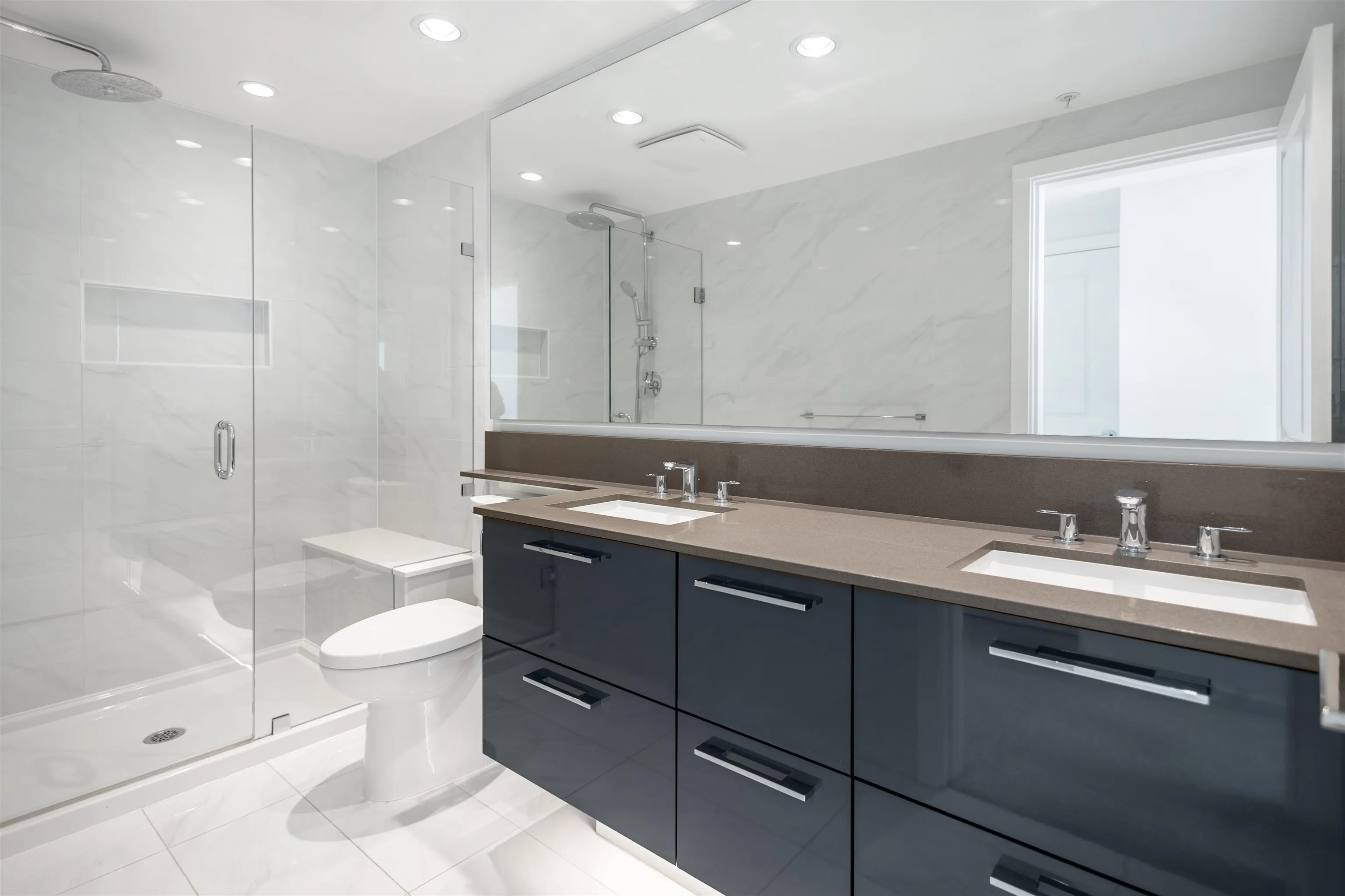 1701 6700 Dunblane Avenue